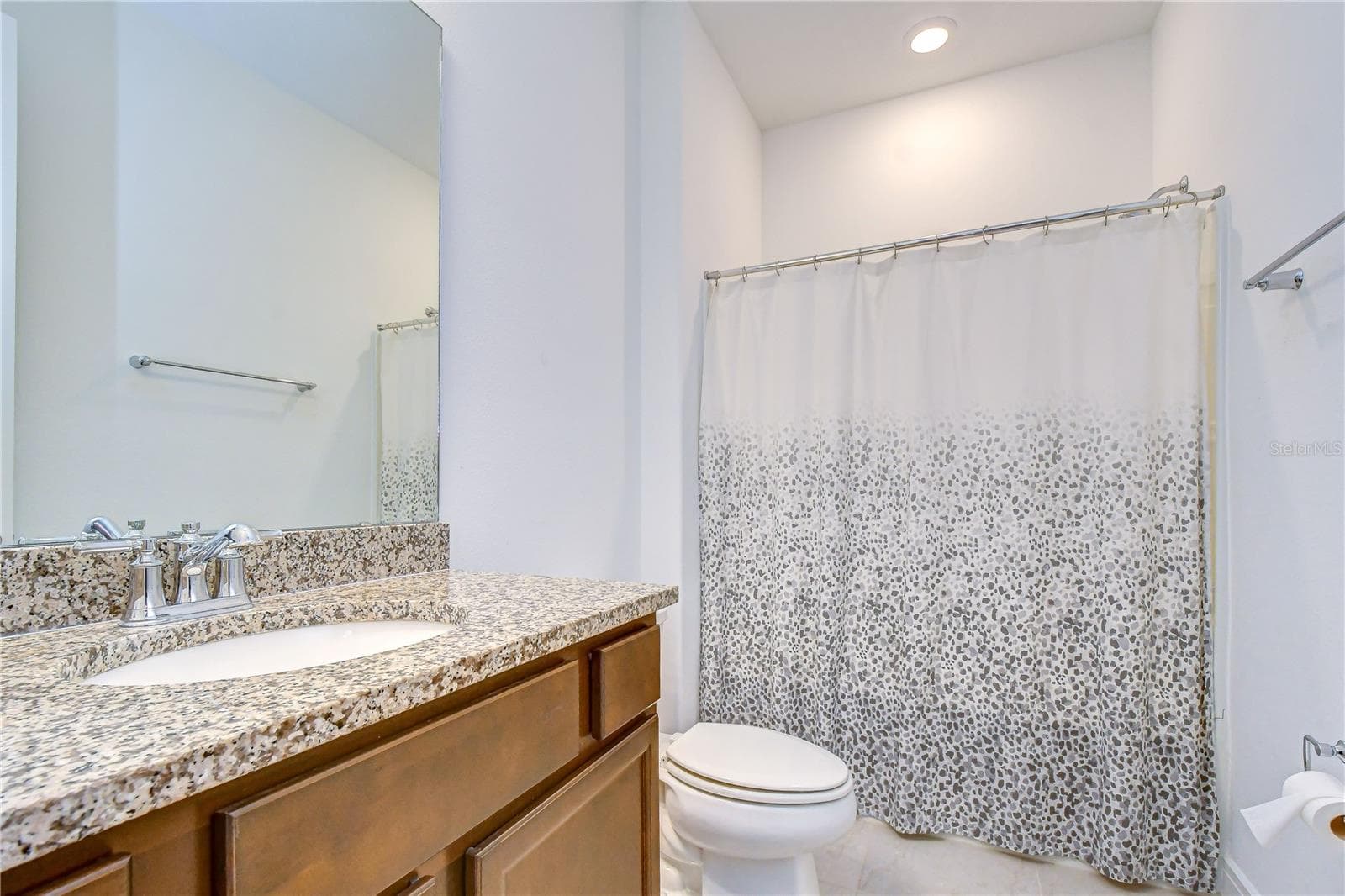 Single Family Residence at 13857 SHARP HAWK DR, RIVERVIEW, photo 23 of 36