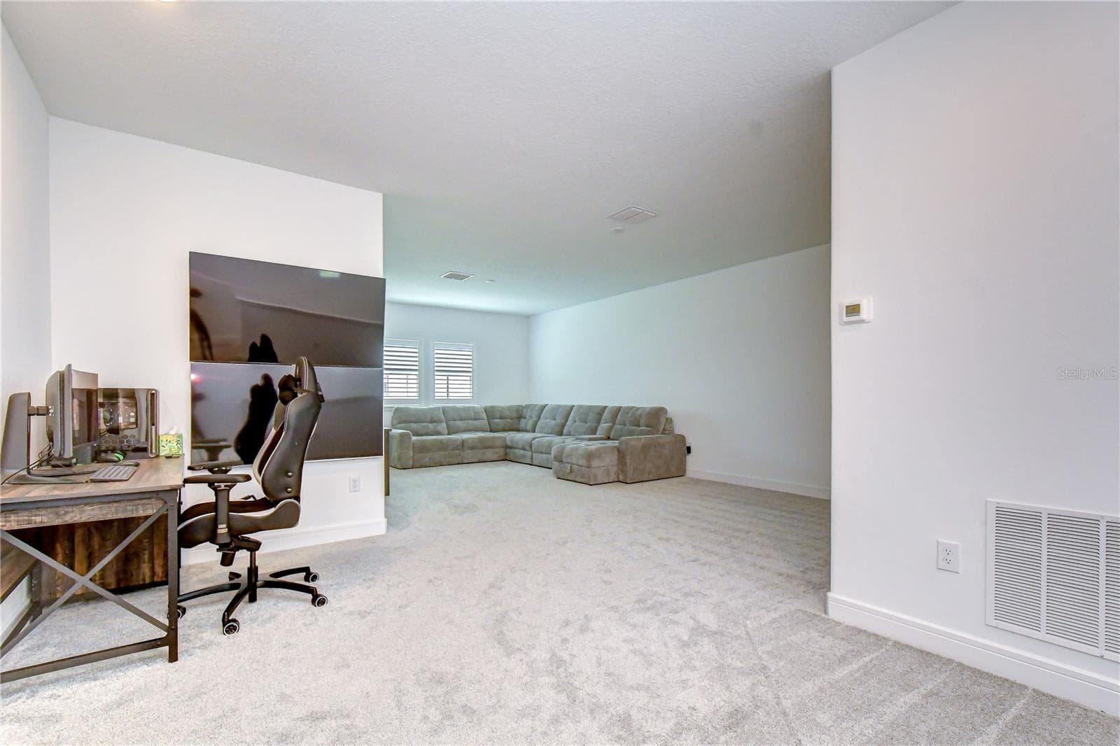 Single Family Residence at 13857 SHARP HAWK DR, RIVERVIEW, photo 25 of 36