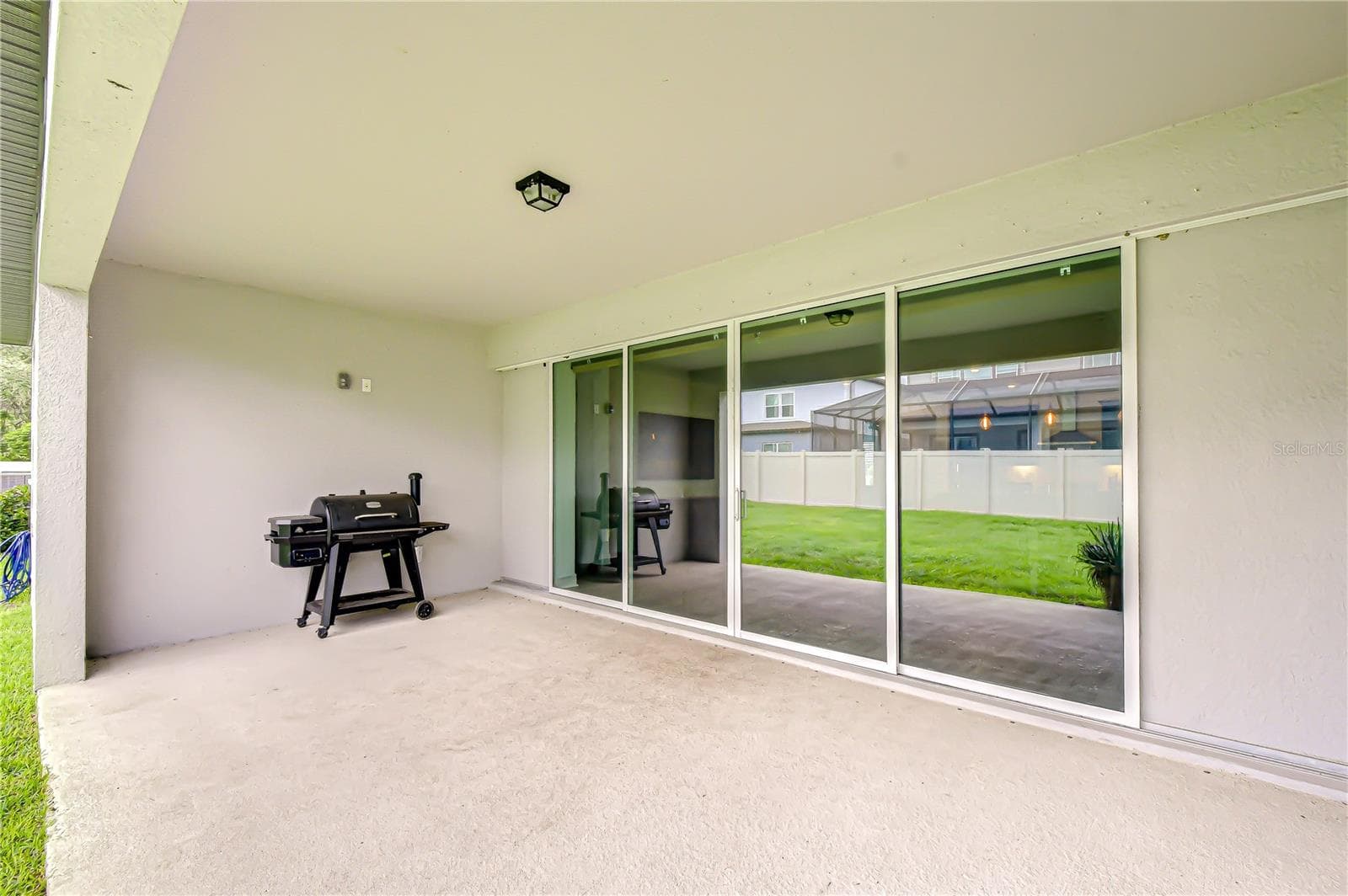 Single Family Residence at 13857 SHARP HAWK DR, RIVERVIEW, photo 30 of 36