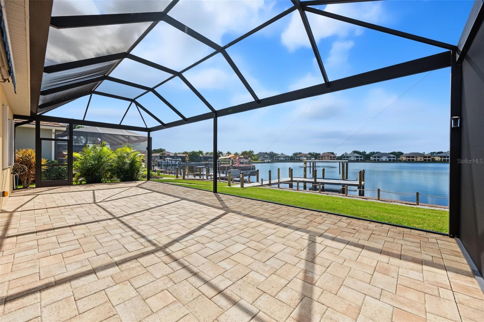 Single Family Residence at 1022 OVERLOOK CT, BRADENTON, photo 72 of 112