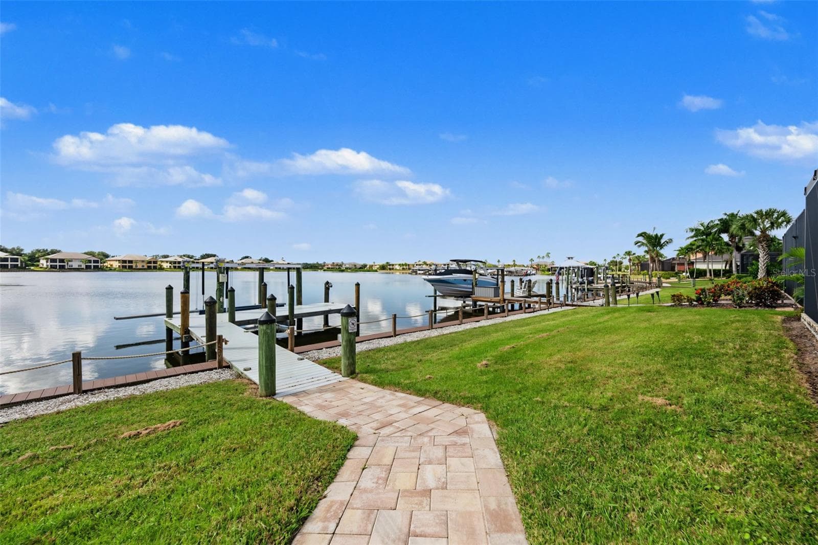 Single Family Residence at 1022 OVERLOOK CT, BRADENTON, photo 78 of 112