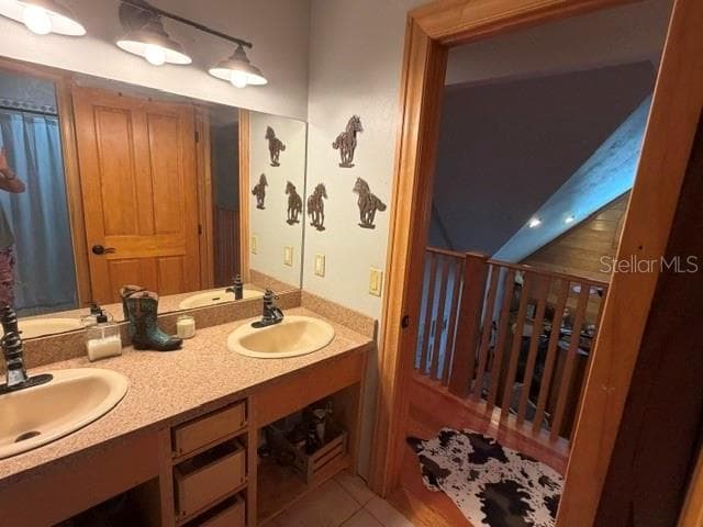 Single Family Residence at 216 CASTILLO RD, RUSKIN, photo 31 of 57