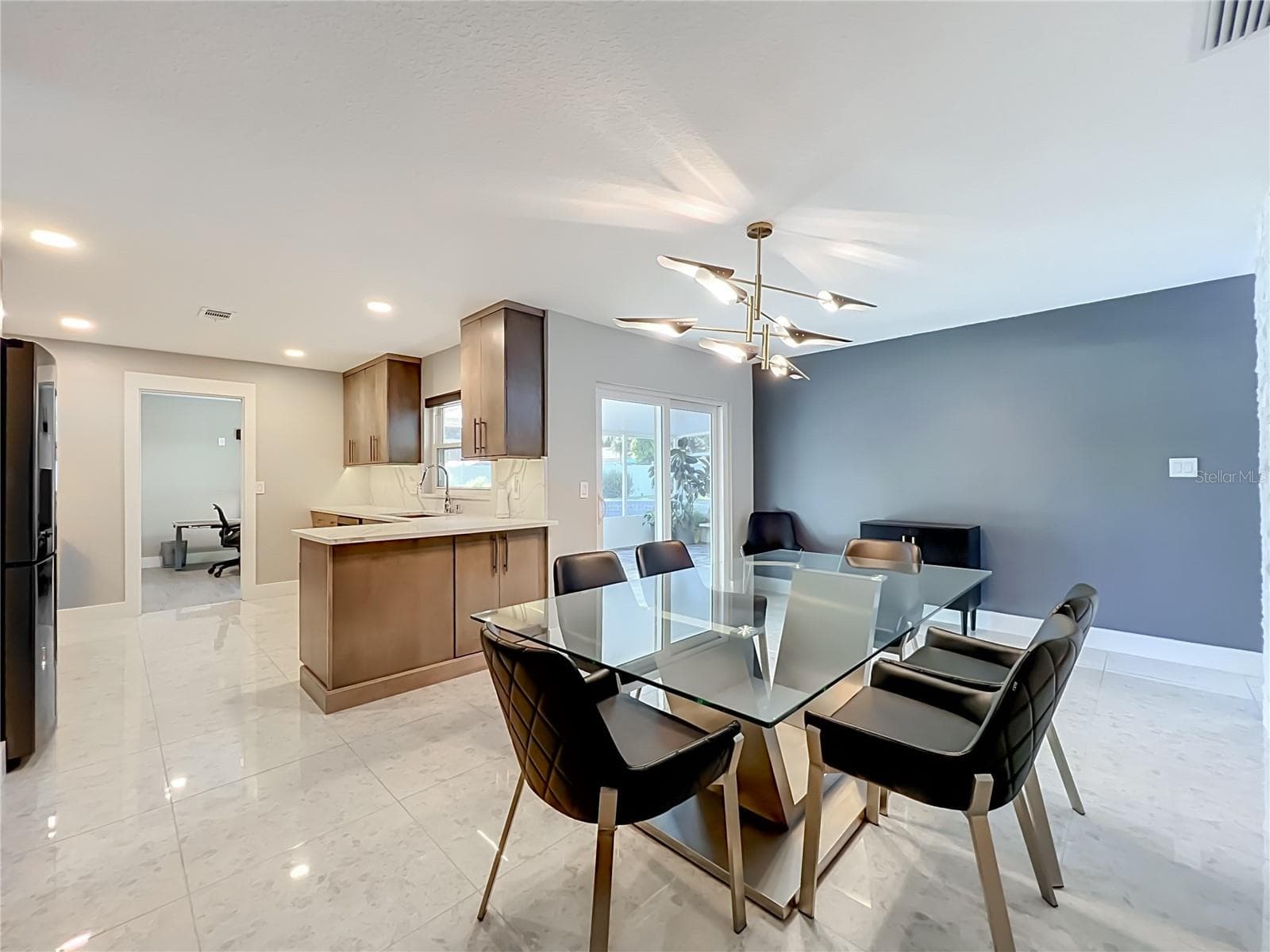 Single Family Residence at 7536 VILLAGE GREEN DR, WINTER PARK, photo 16 of 35