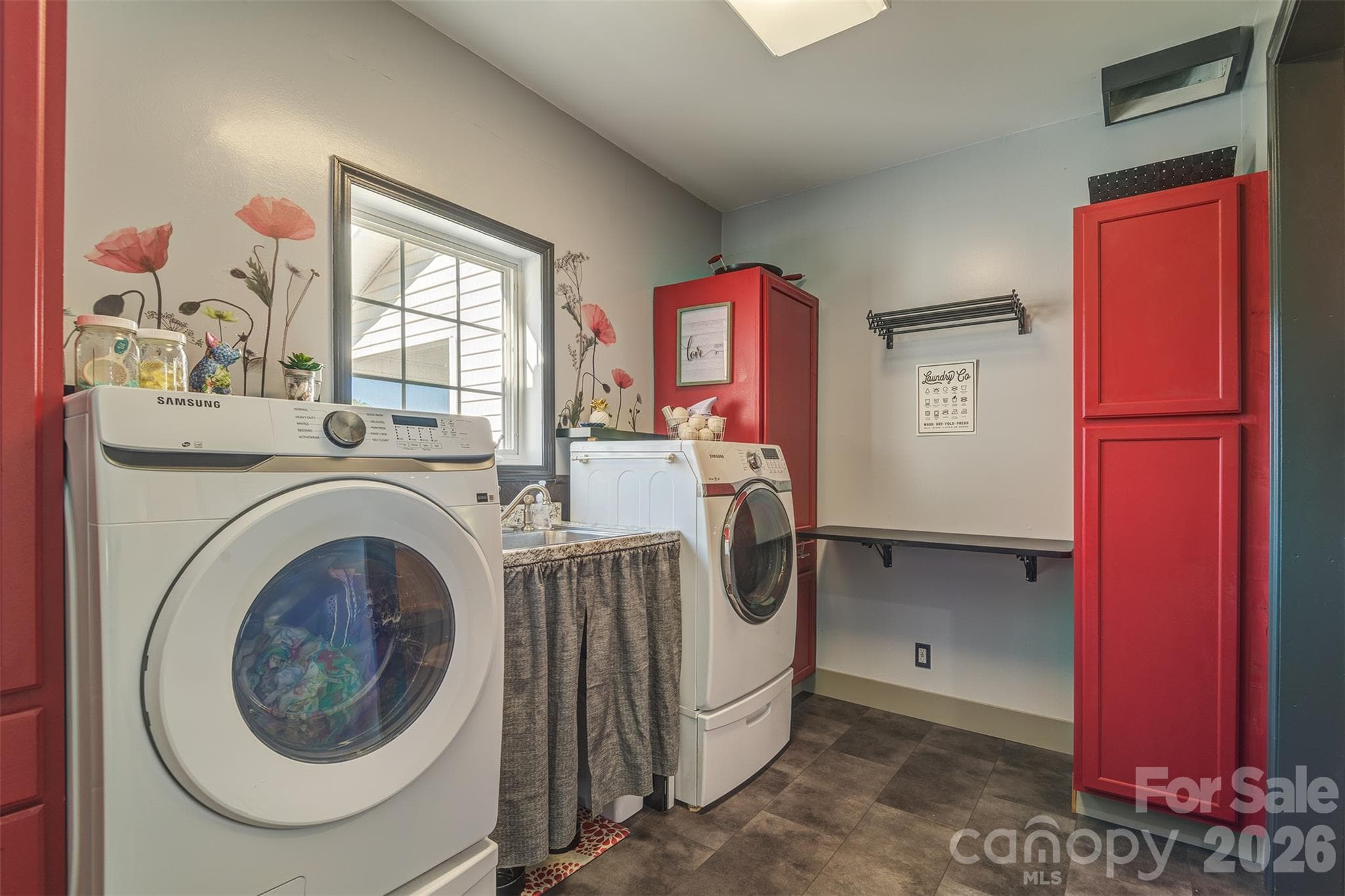 Laundry Area - 265 Flat Creek Church Road, Weaverville