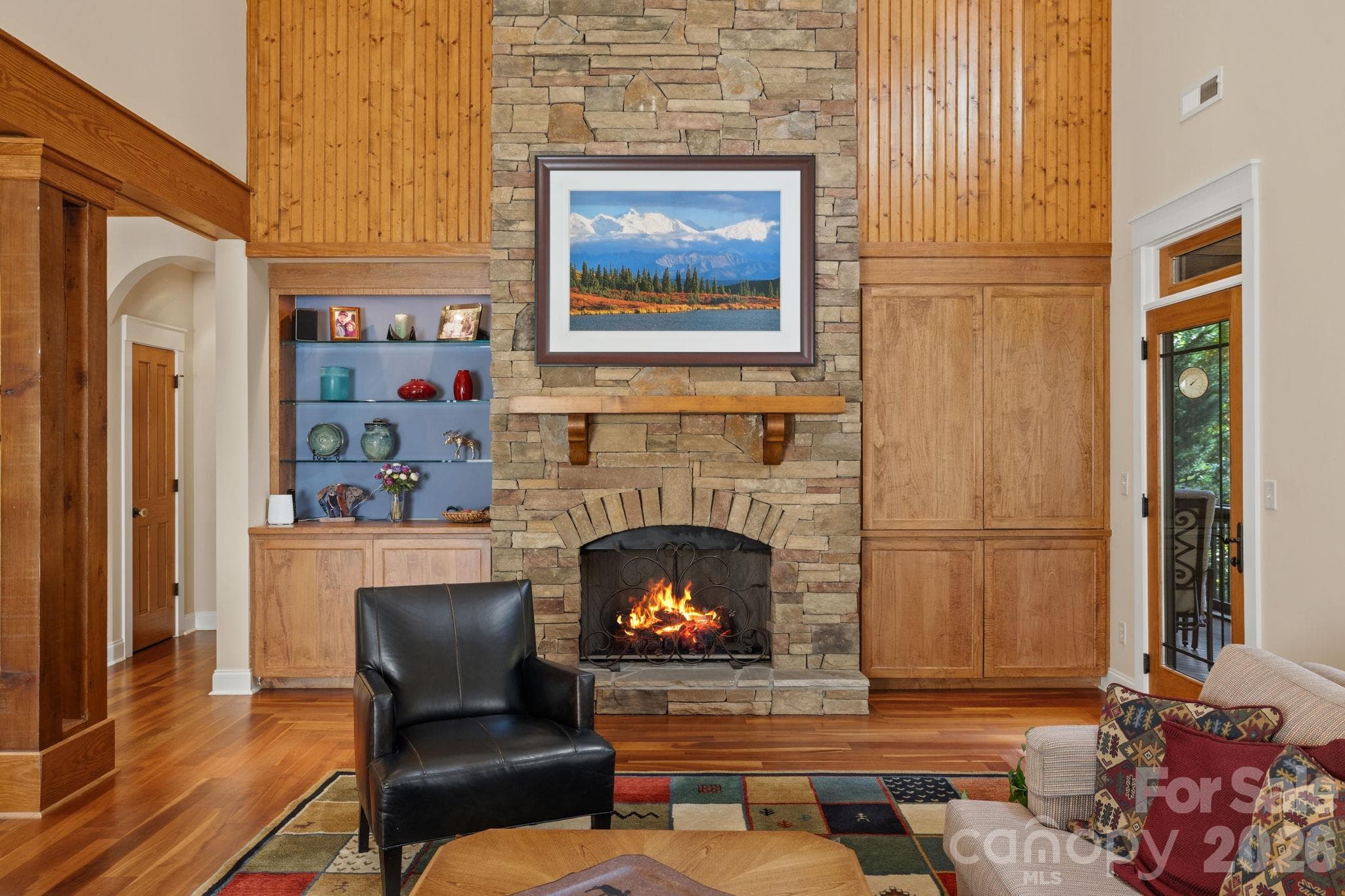Single Family Residence at 123 Pinnacle Peak Lane, Flat Rock, photo 6 of 48