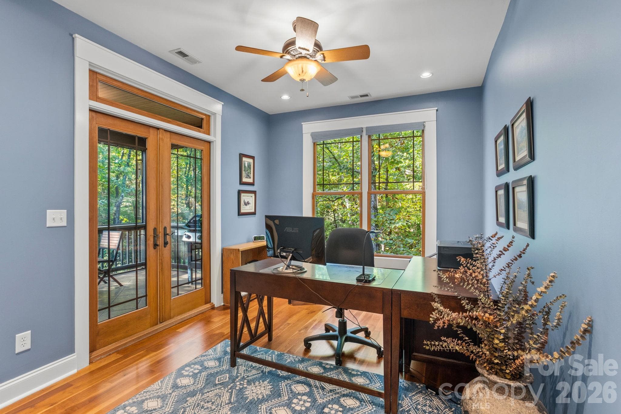 Single Family Residence at 123 Pinnacle Peak Lane, Flat Rock, photo 18 of 48