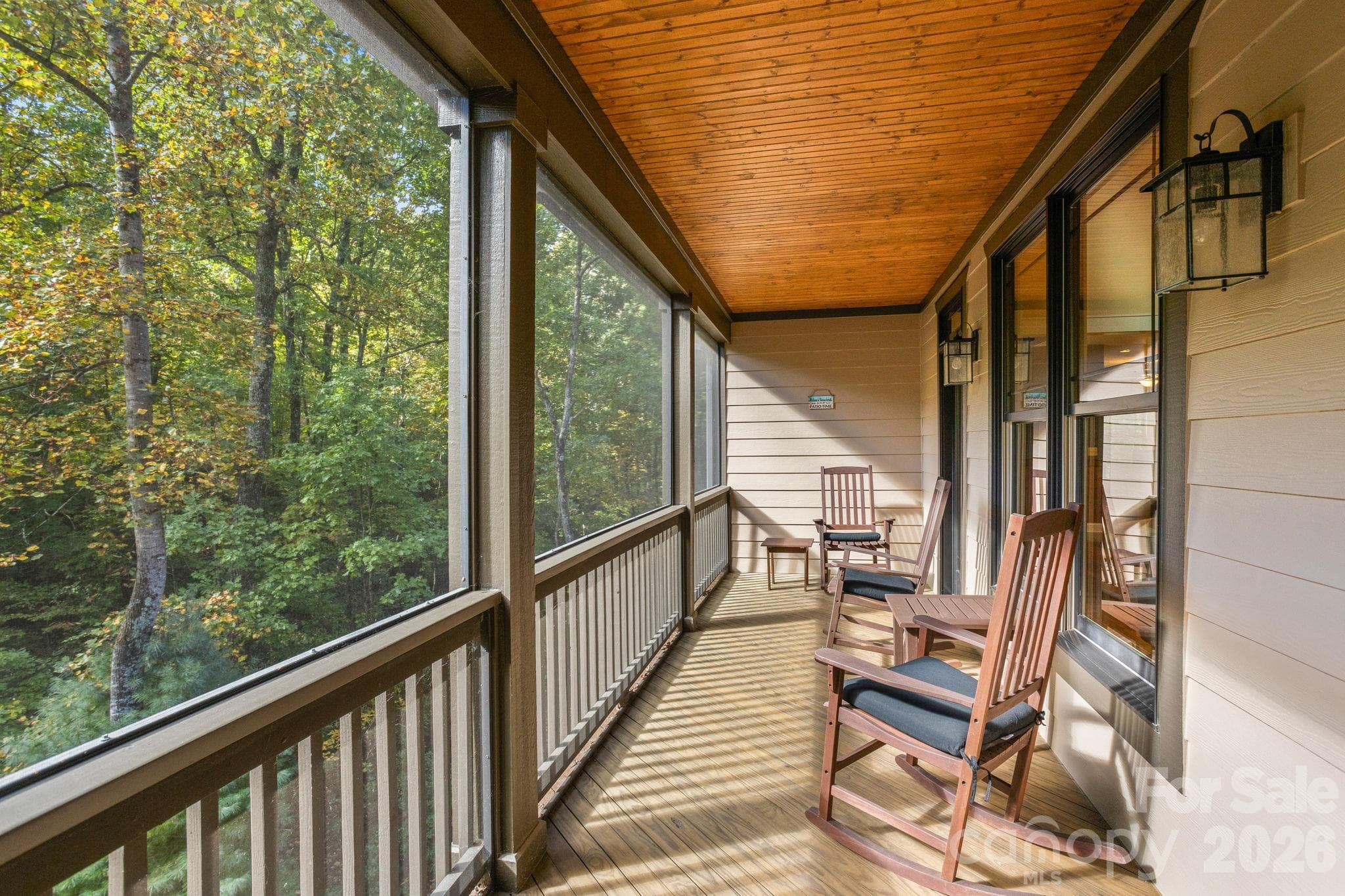 Single Family Residence at 123 Pinnacle Peak Lane, Flat Rock, photo 28 of 48