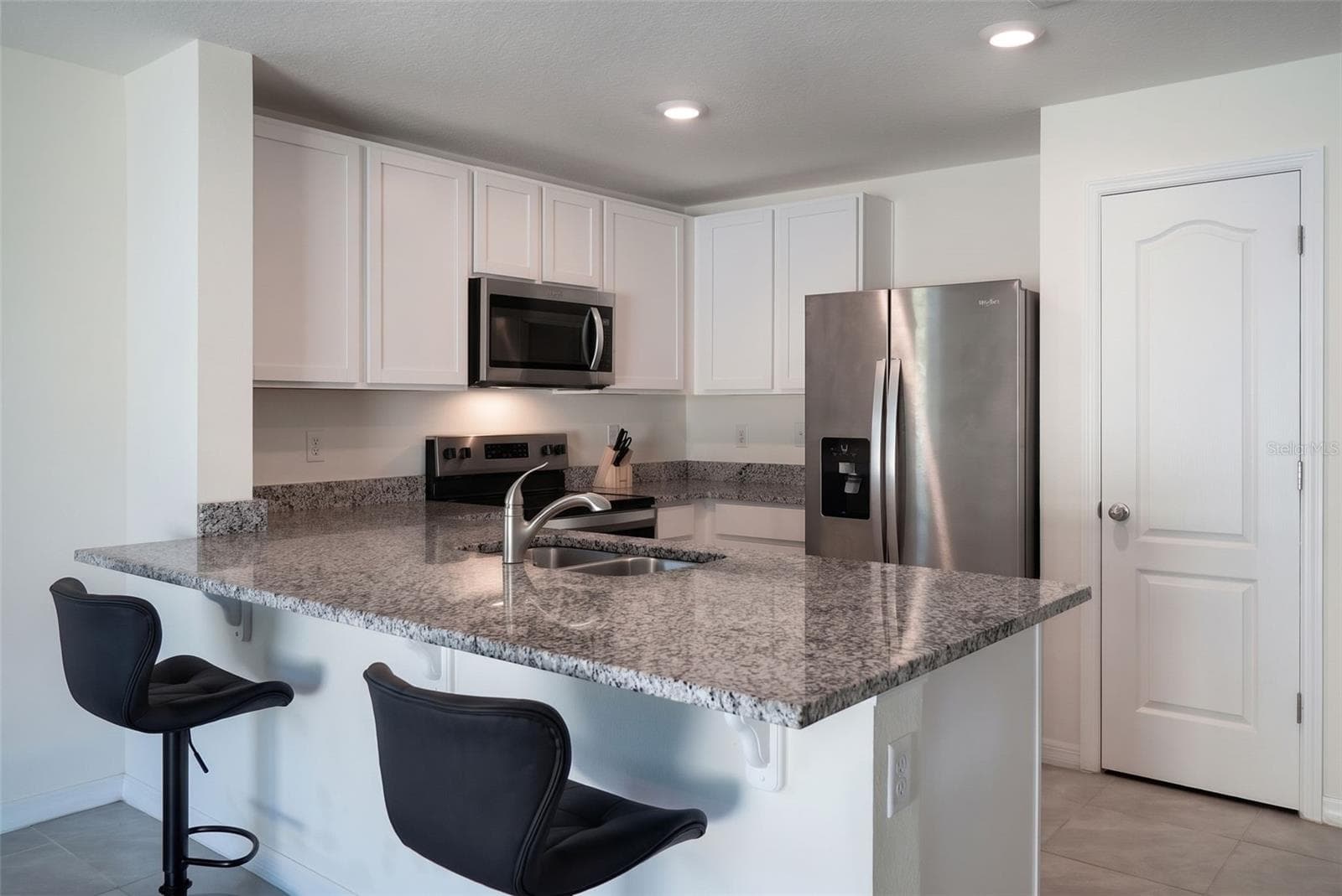 Townhouse at 662 MOSCATO DR, HOLLY HILL, photo 6 of 21