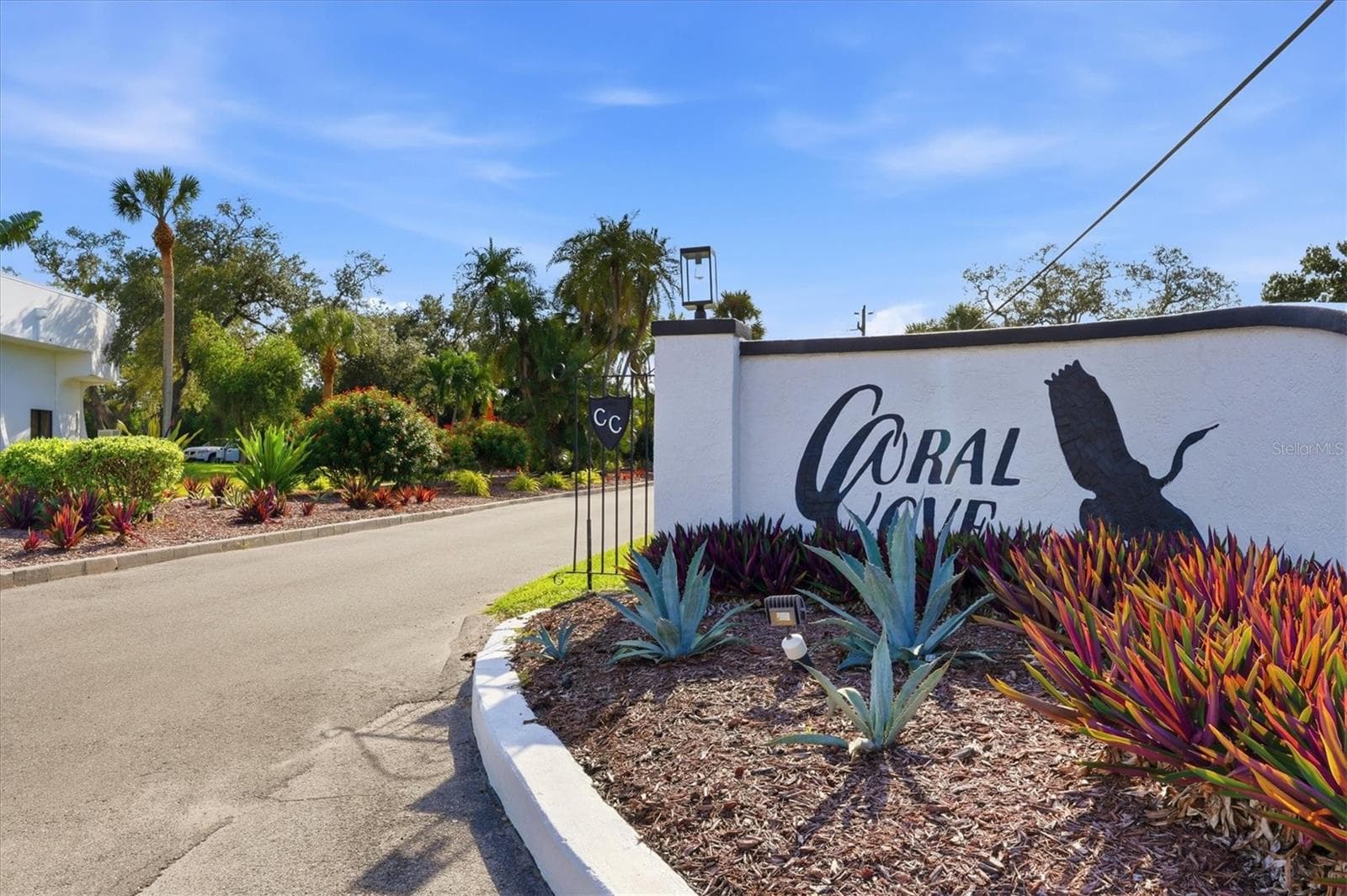 Coral Cove Neighborhood - 7313 STARFISH DR, SARASOTA