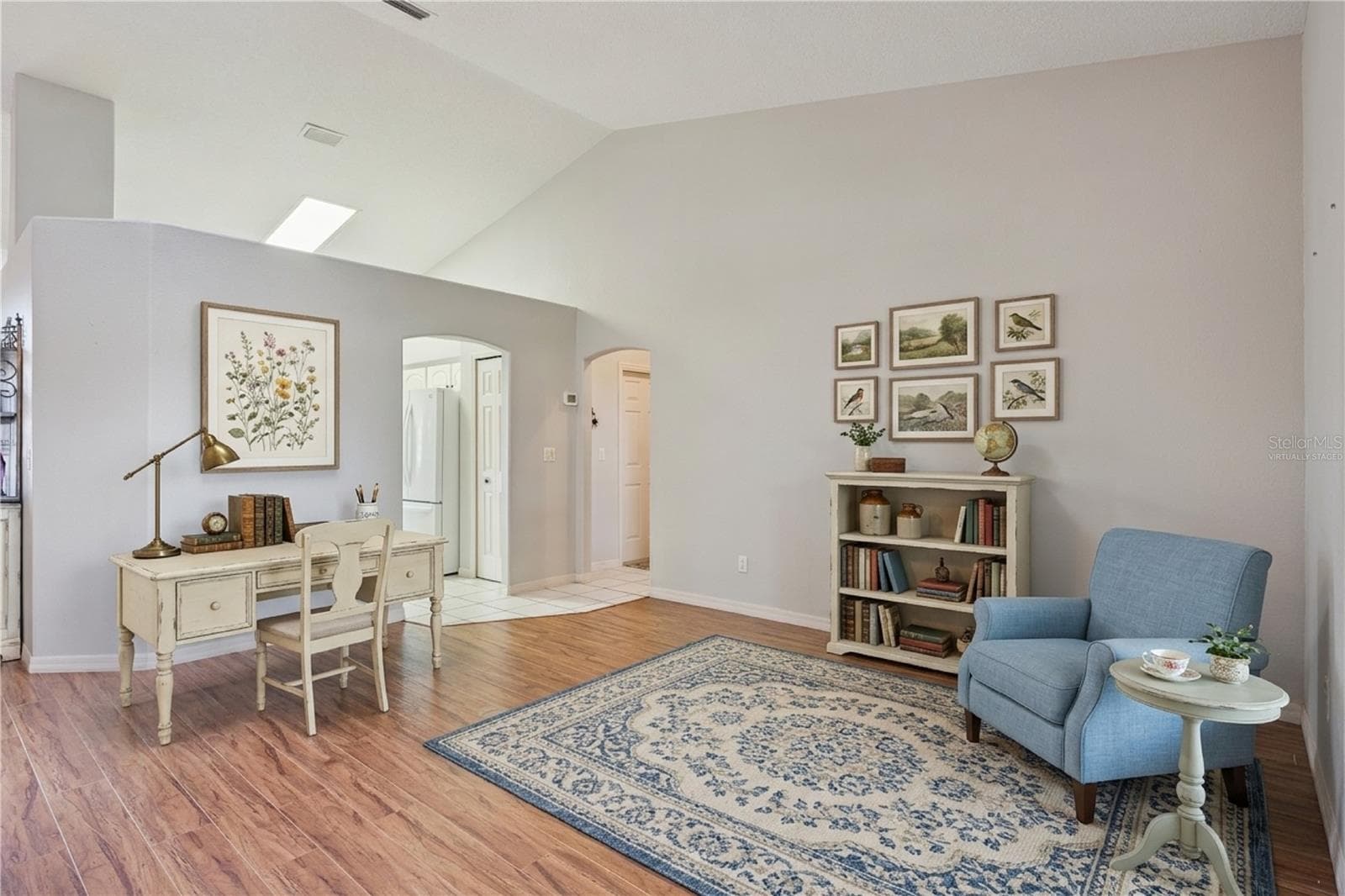Virtually Staged (for options) - 21113 EDINBOROUGH PL, LEESBURG