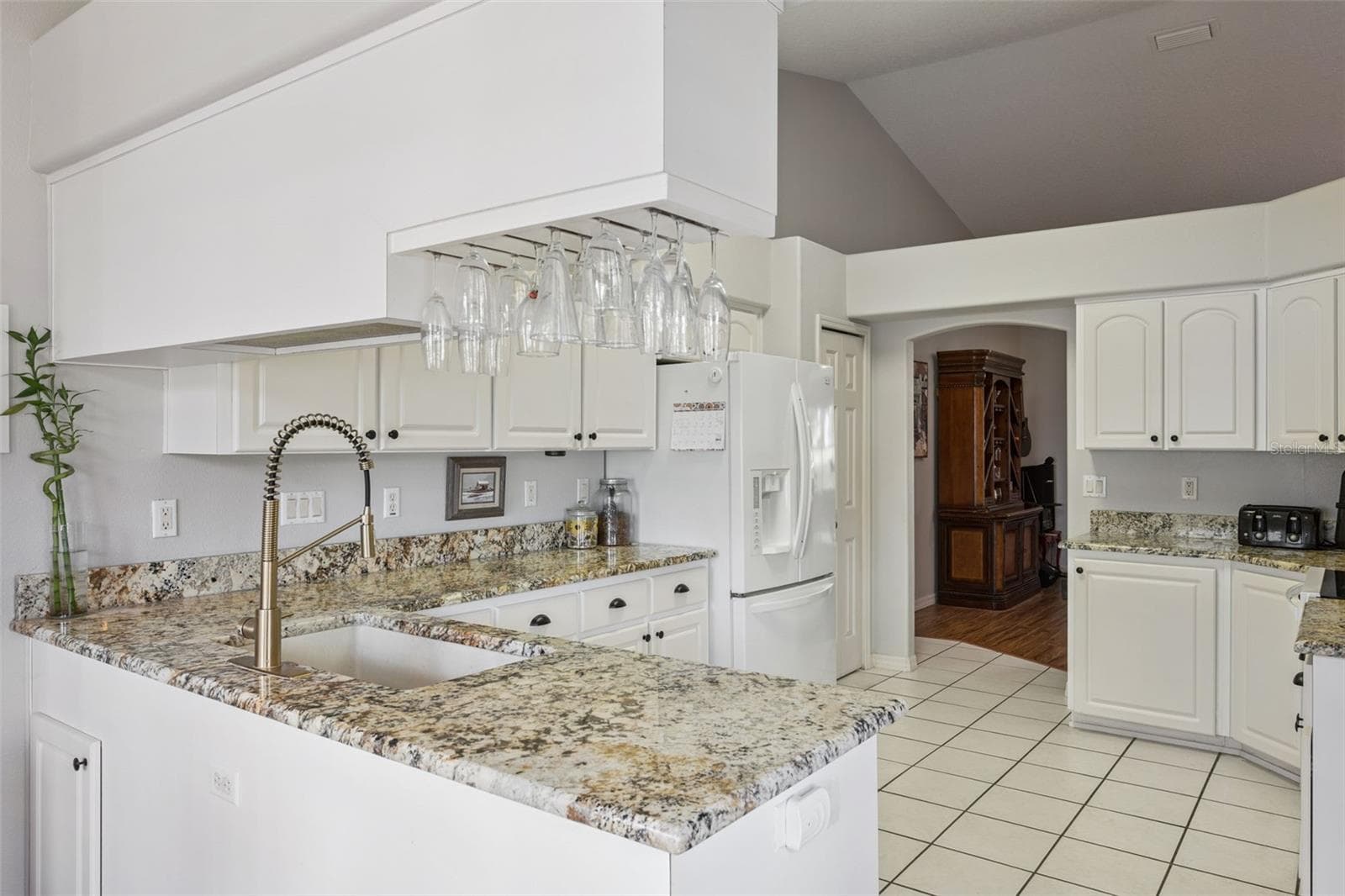 Granite Counters - 21113 EDINBOROUGH PL, LEESBURG