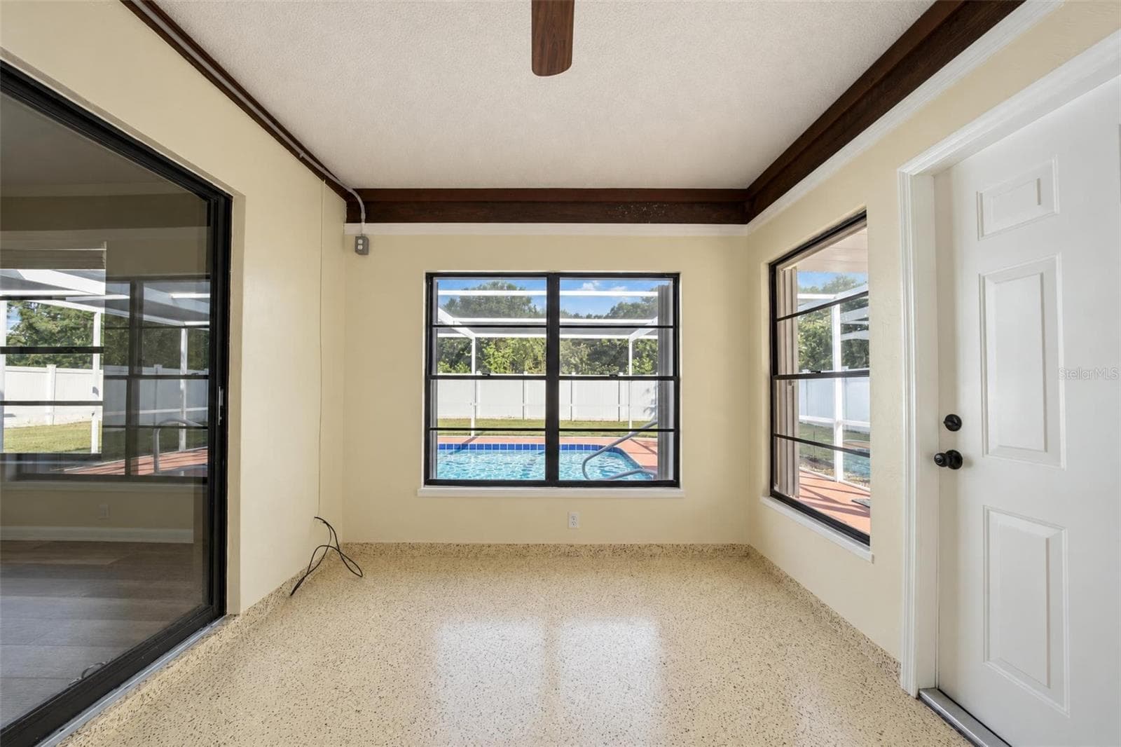 Lanai - 302 LOTUS AVE, SEBRING