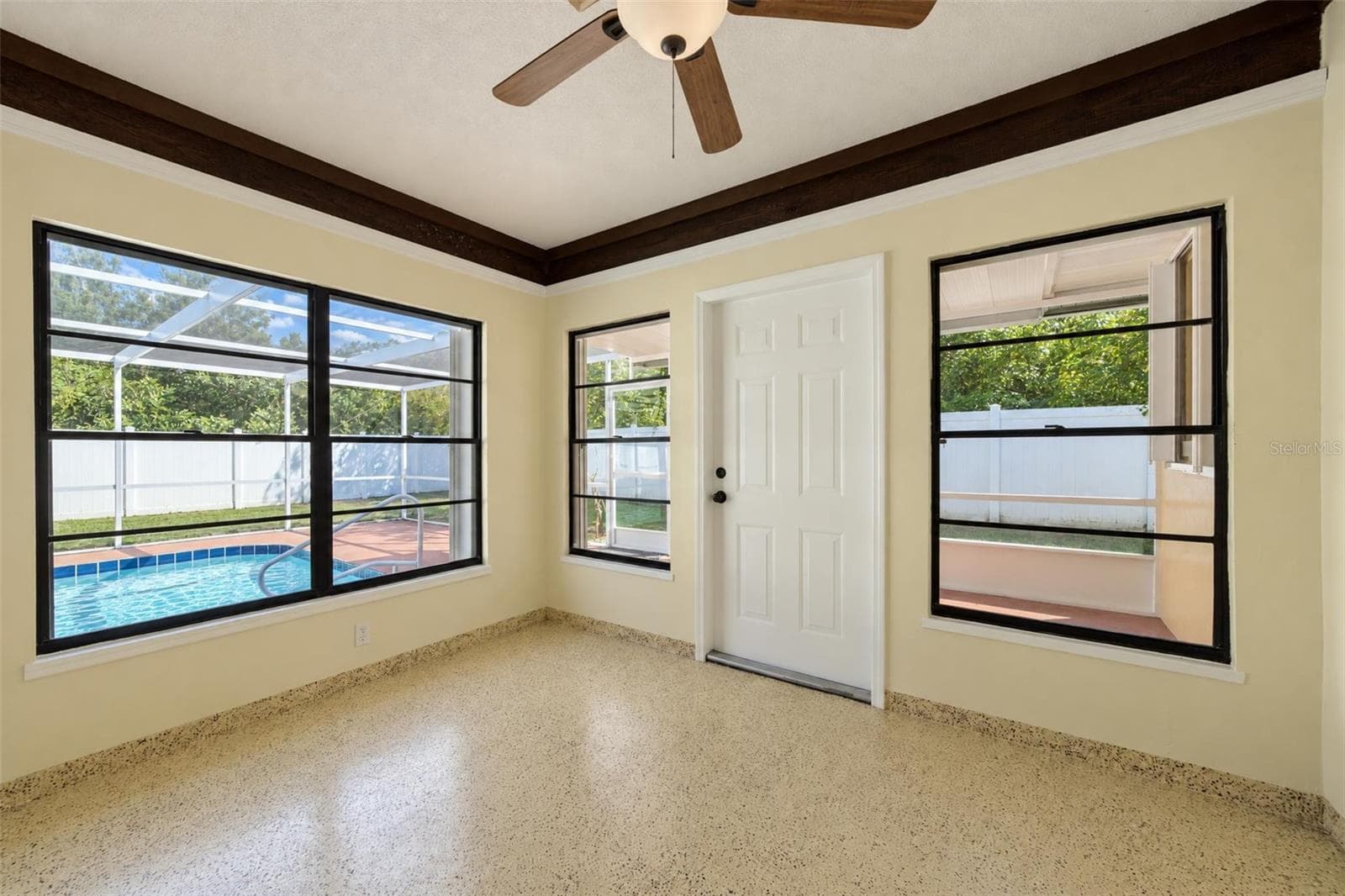 Lanai - 302 LOTUS AVE, SEBRING