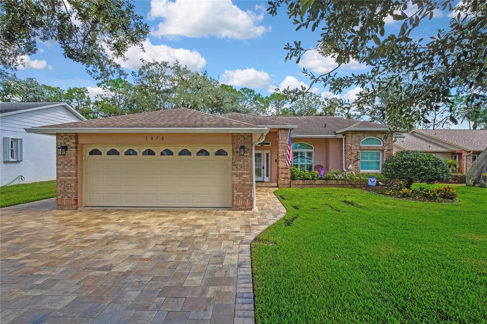 3076 SAW MILL LN