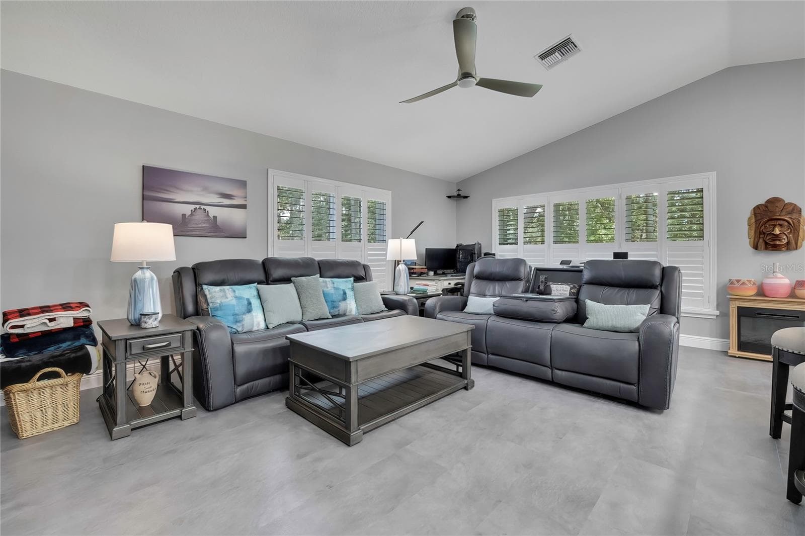 Single Family Residence at 3076 SAW MILL LN, SPRING HILL, photo 15 of 43