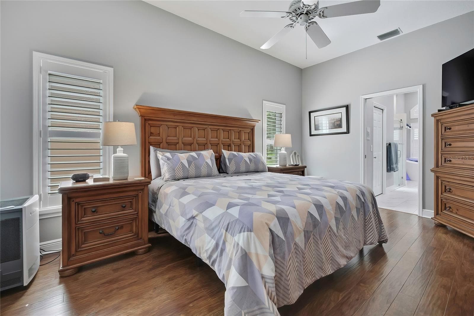Single Family Residence at 3076 SAW MILL LN, SPRING HILL, photo 19 of 43