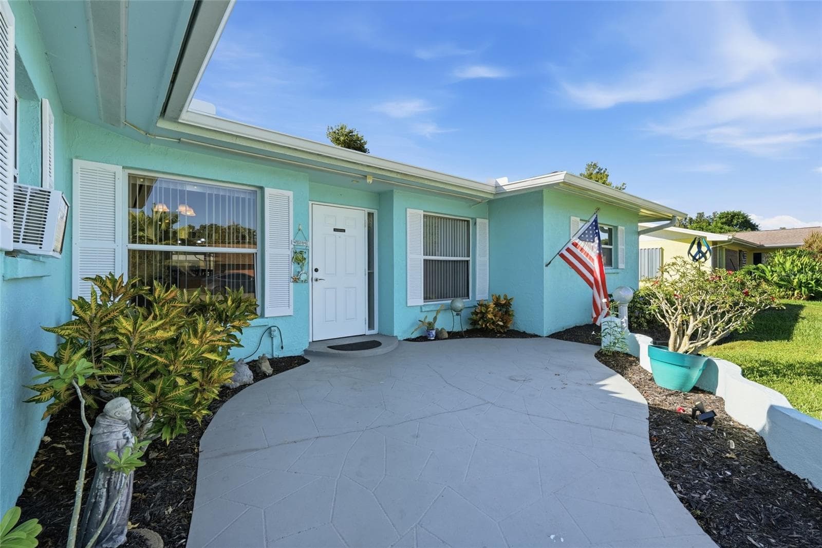 Single Family Residence at 630 DARWIN RD, VENICE, photo 44 of 45