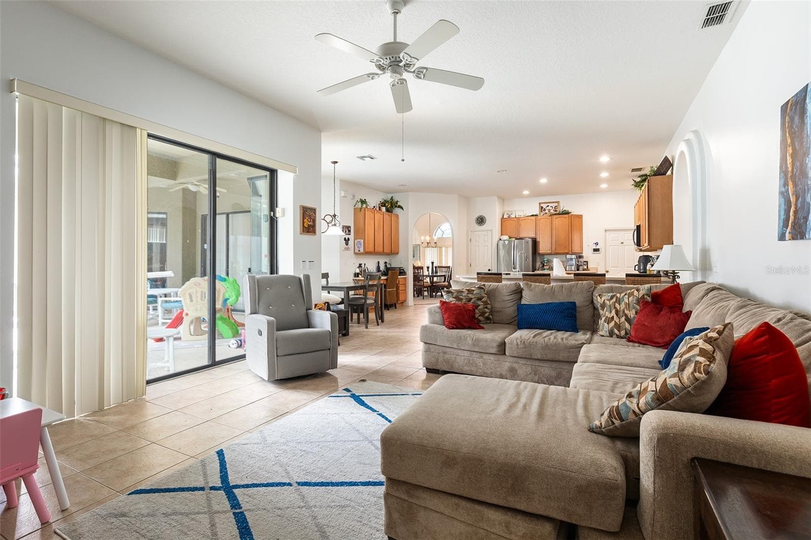 Family Room - 857 COVENTRY RD, DAVENPORT