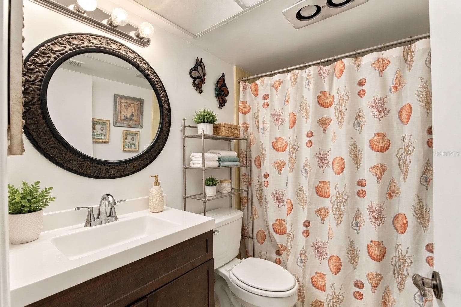 Condominium at 2630 PEARCE DR #211, CLEARWATER, photo 9 of 43