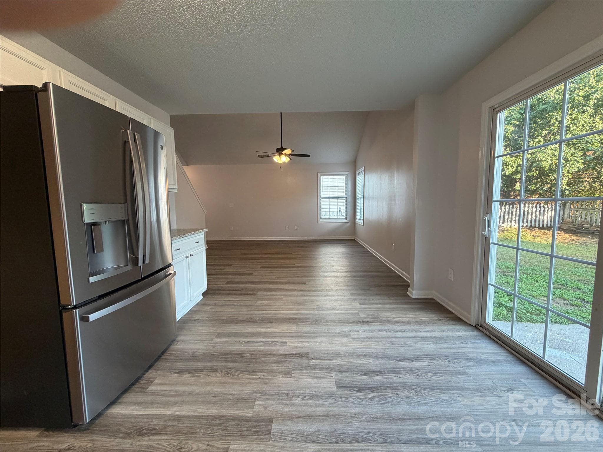 Single Family Residence at 4217 Toccopola Street, Raleigh, photo 15 of 29