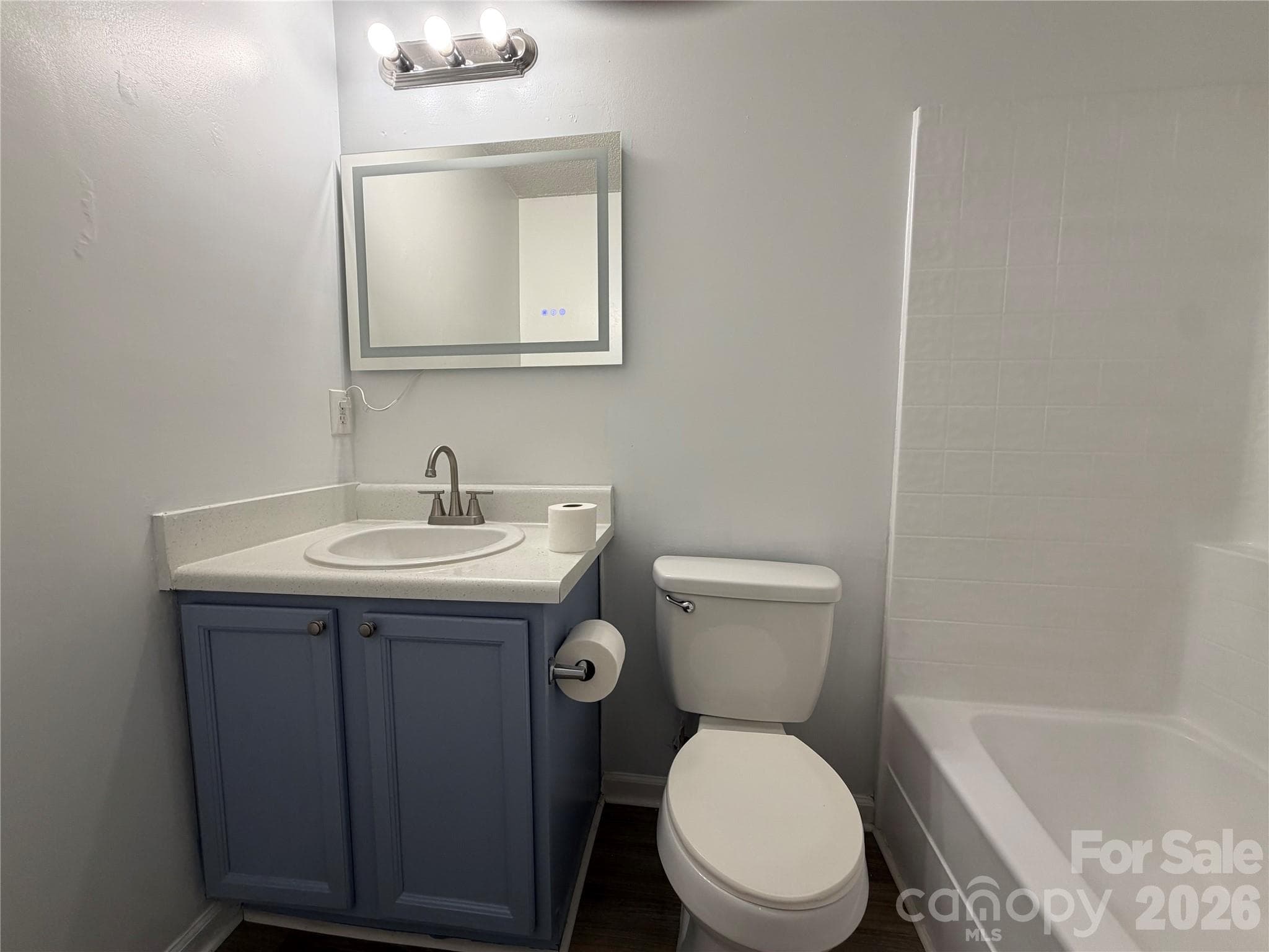 Single Family Residence at 4217 Toccopola Street, Raleigh, photo 22 of 29