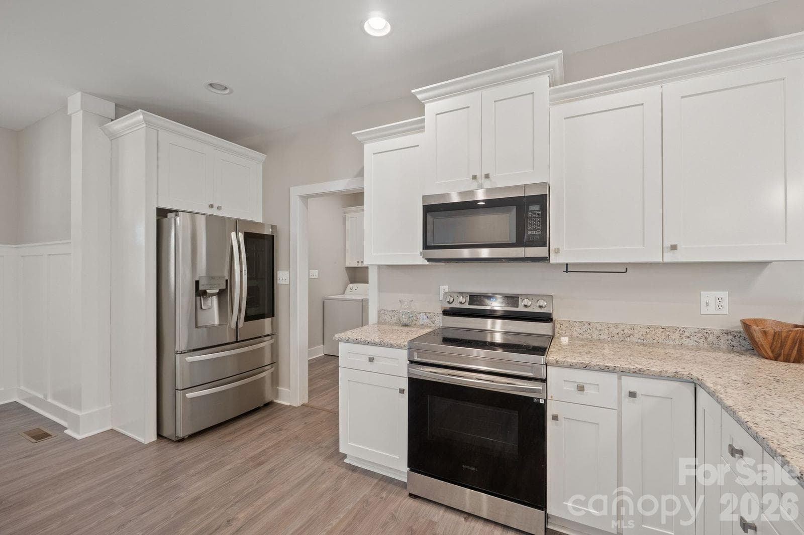 Laundry entrance to kitchen - 1544 Farmington Hills Drive, Conover