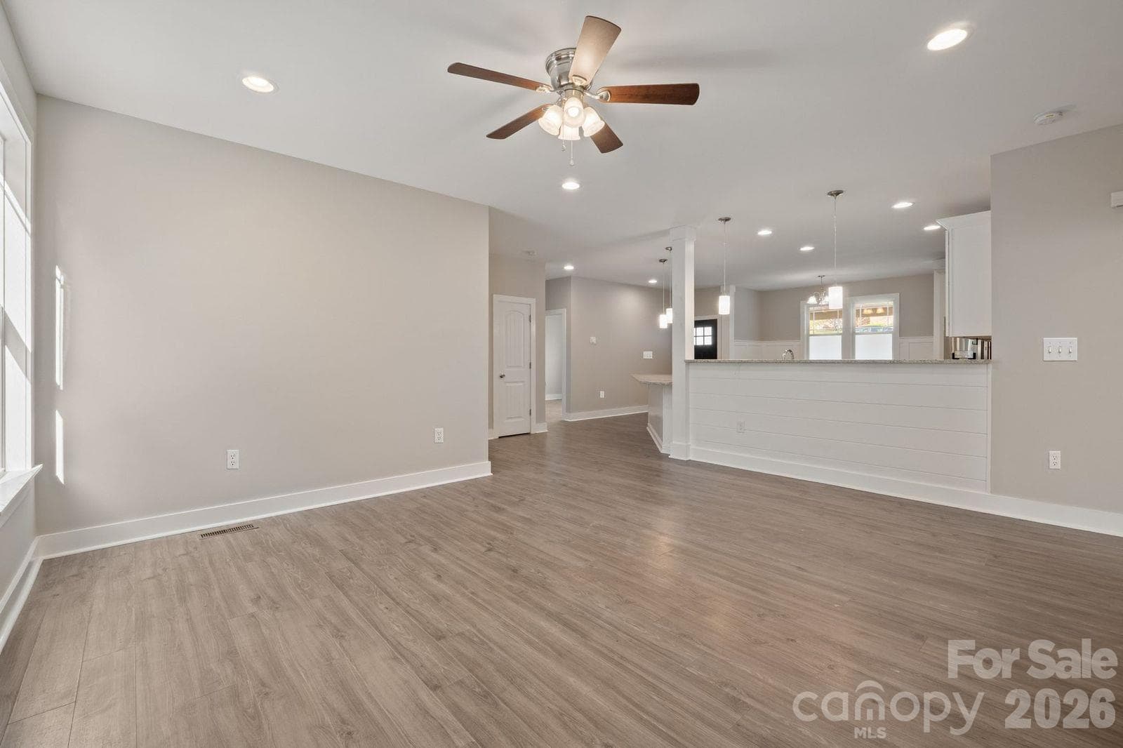 Living room - 1544 Farmington Hills Drive, Conover