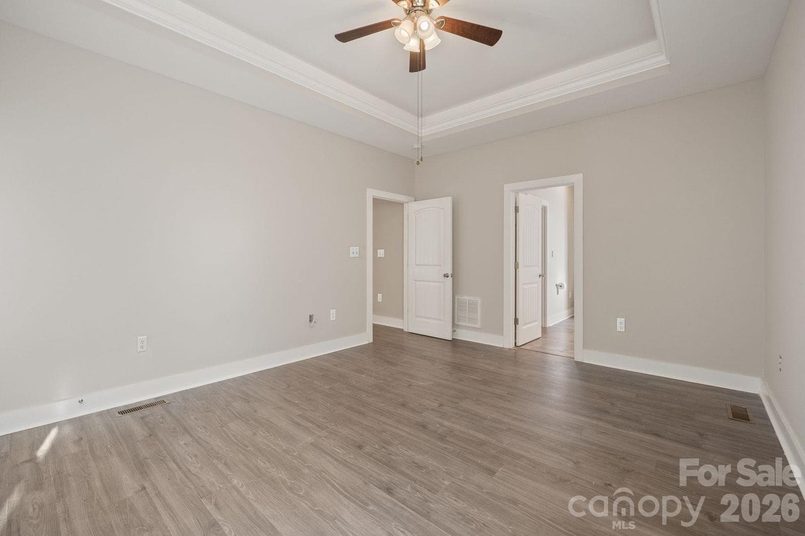 Primary door on left goes to Living room, right goes to bath - 1544 Farmington Hills Drive, Conover