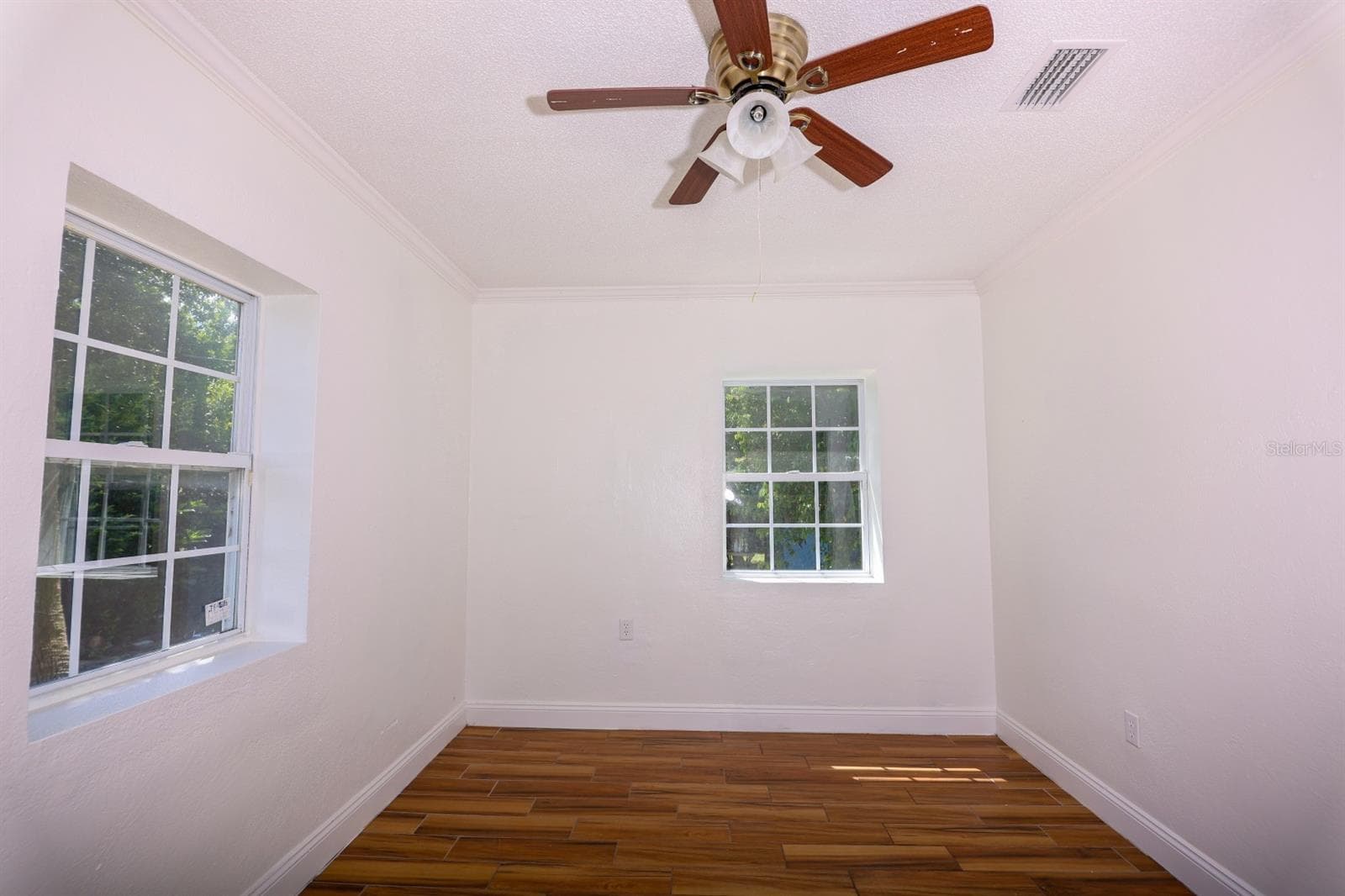 Single Family Residence at 1655 DREW ST, CLEARWATER, photo 30 of 59