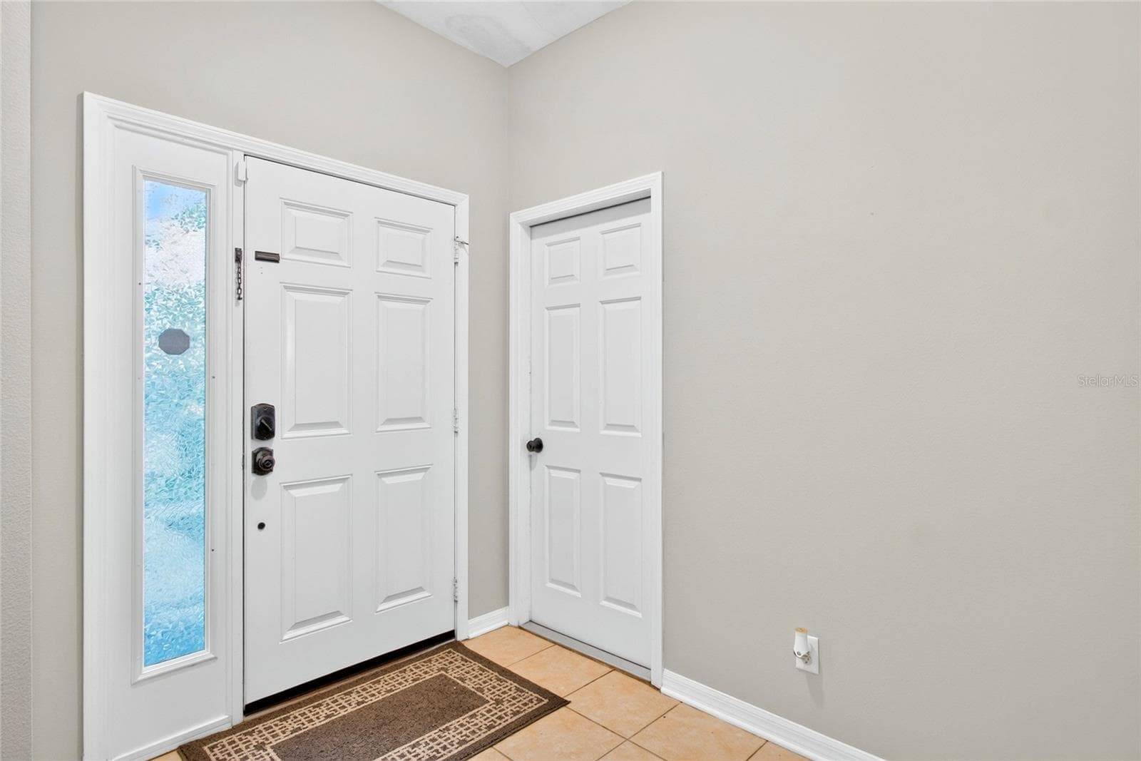 Single Family Residence at 910 15TH ST NE, RUSKIN, photo 6 of 34