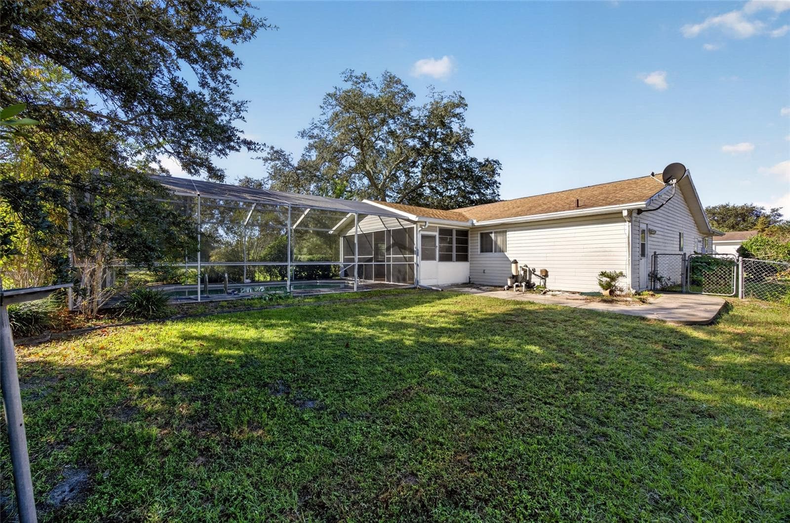 Single Family Residence at 6591 SW 62ND AVE, OCALA, photo 4 of 33