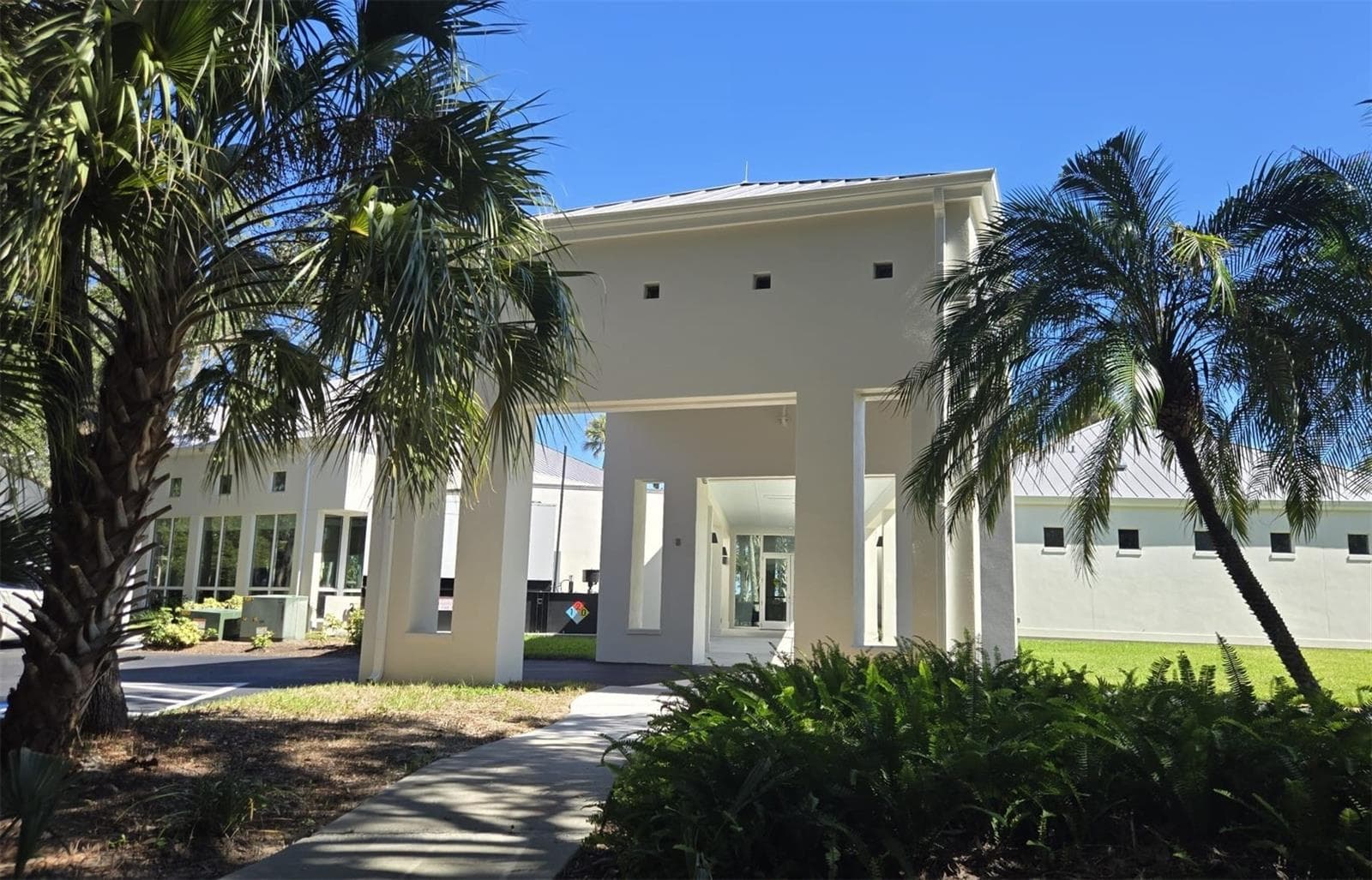Manufactured Home at 735 NAVIGATORS WAY, EDGEWATER, photo 3 of 73