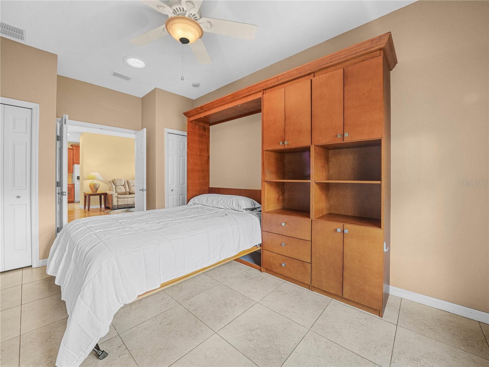 Murphy Bed - Pulled Out - 5385 HOGAN LN, WINTER HAVEN