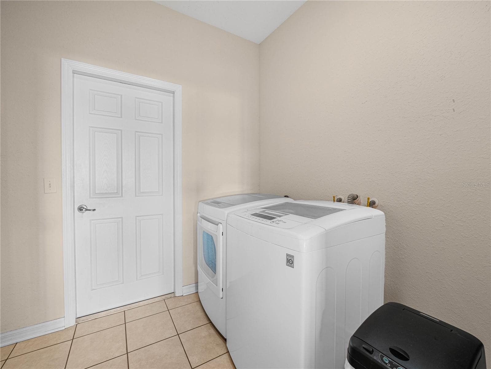Laundry Room- Washer/Dryer - 5385 HOGAN LN, WINTER HAVEN