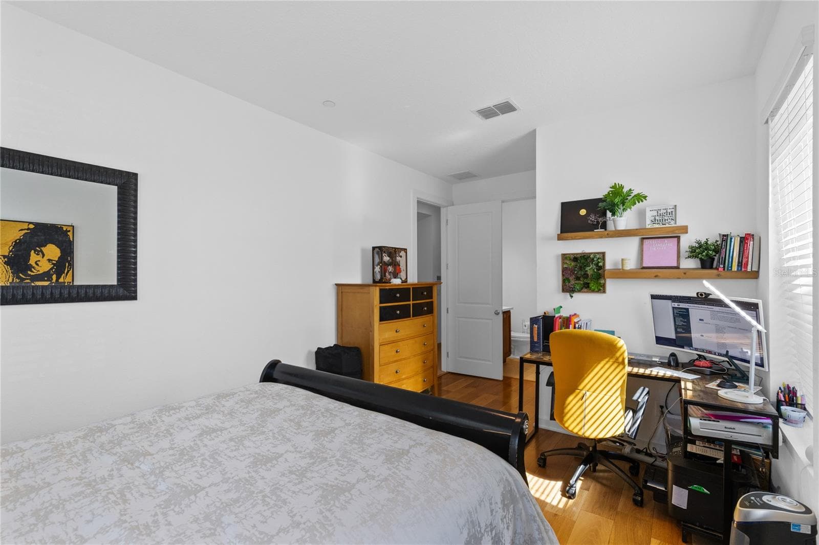 1st floor, bedroom with full bath. - 12923 GABOR AVE, ORLANDO