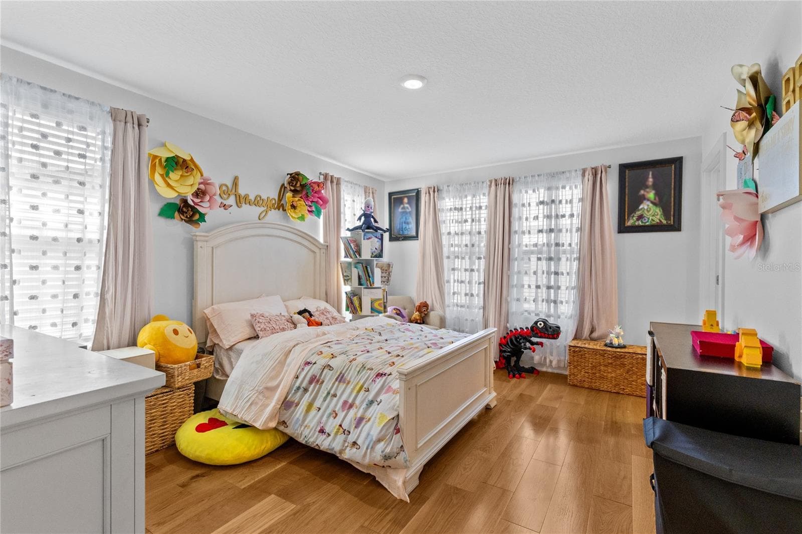 3rd floor, bedroom 2 with en-suite full bath. - 12923 GABOR AVE, ORLANDO