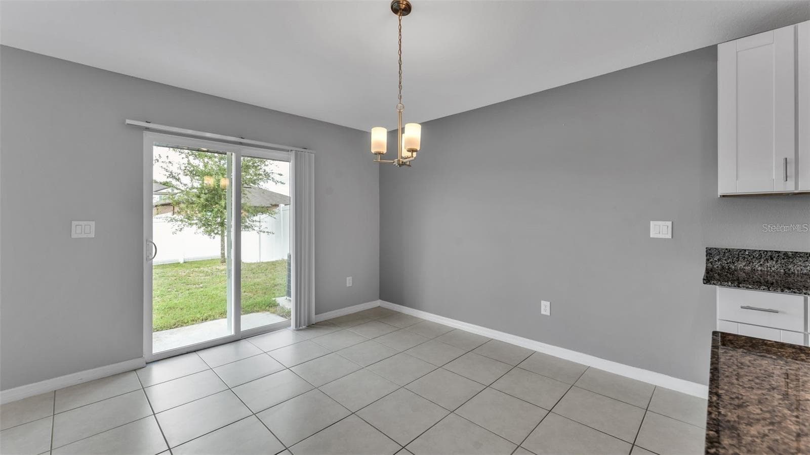 SLIDING DOOR TO BACKYARD - 2790 RED EGRET DR, BARTOW