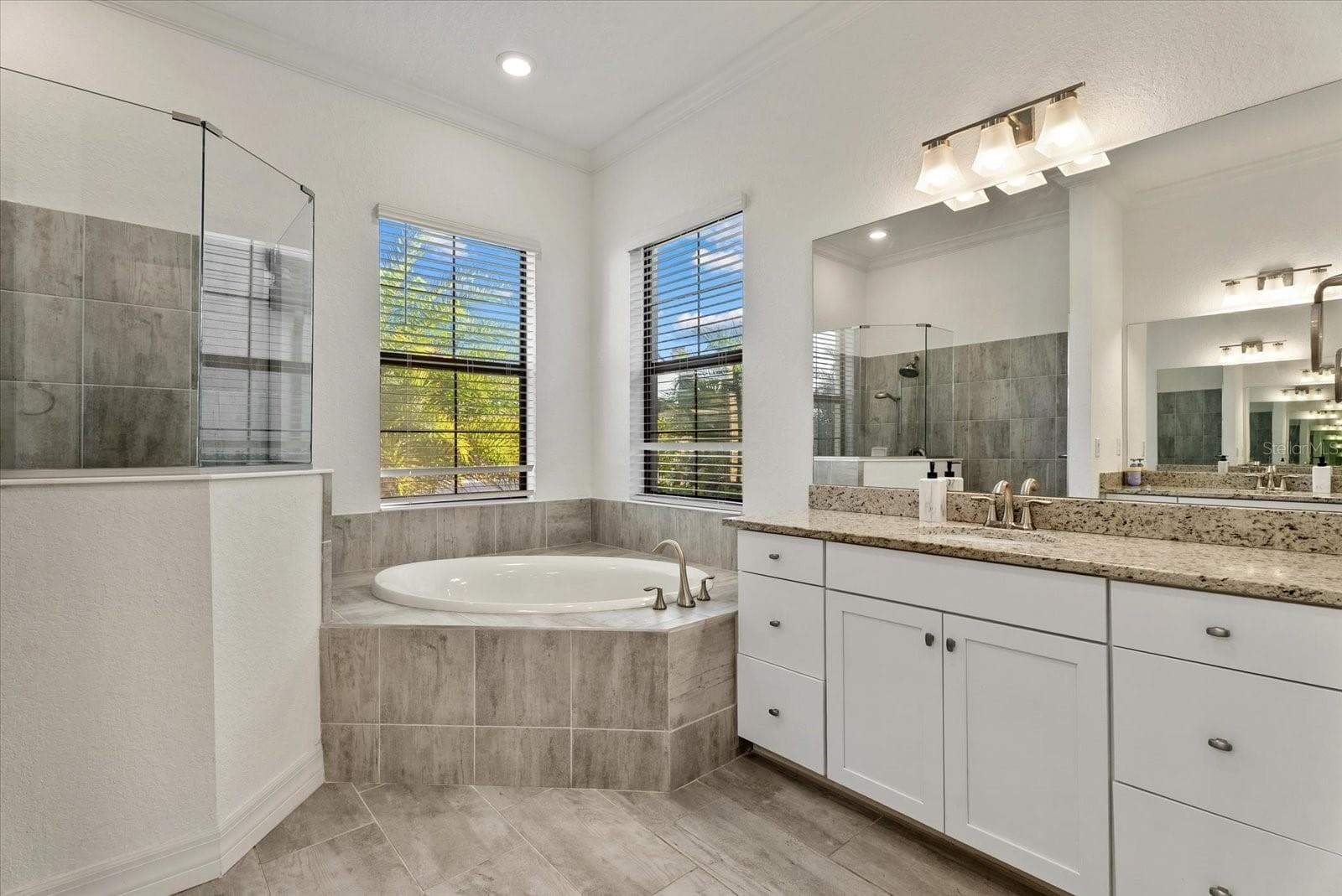 Single Family Residence at 17430 POLO TRL, BRADENTON, photo 27 of 55