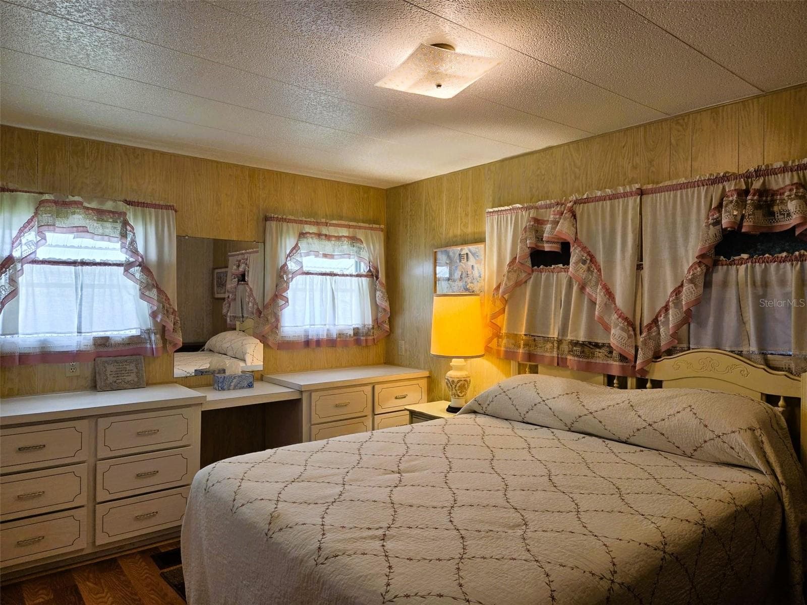 Guest Bedroom with plenty of storage - 3308 OVER CUP OAK TER, SARASOTA