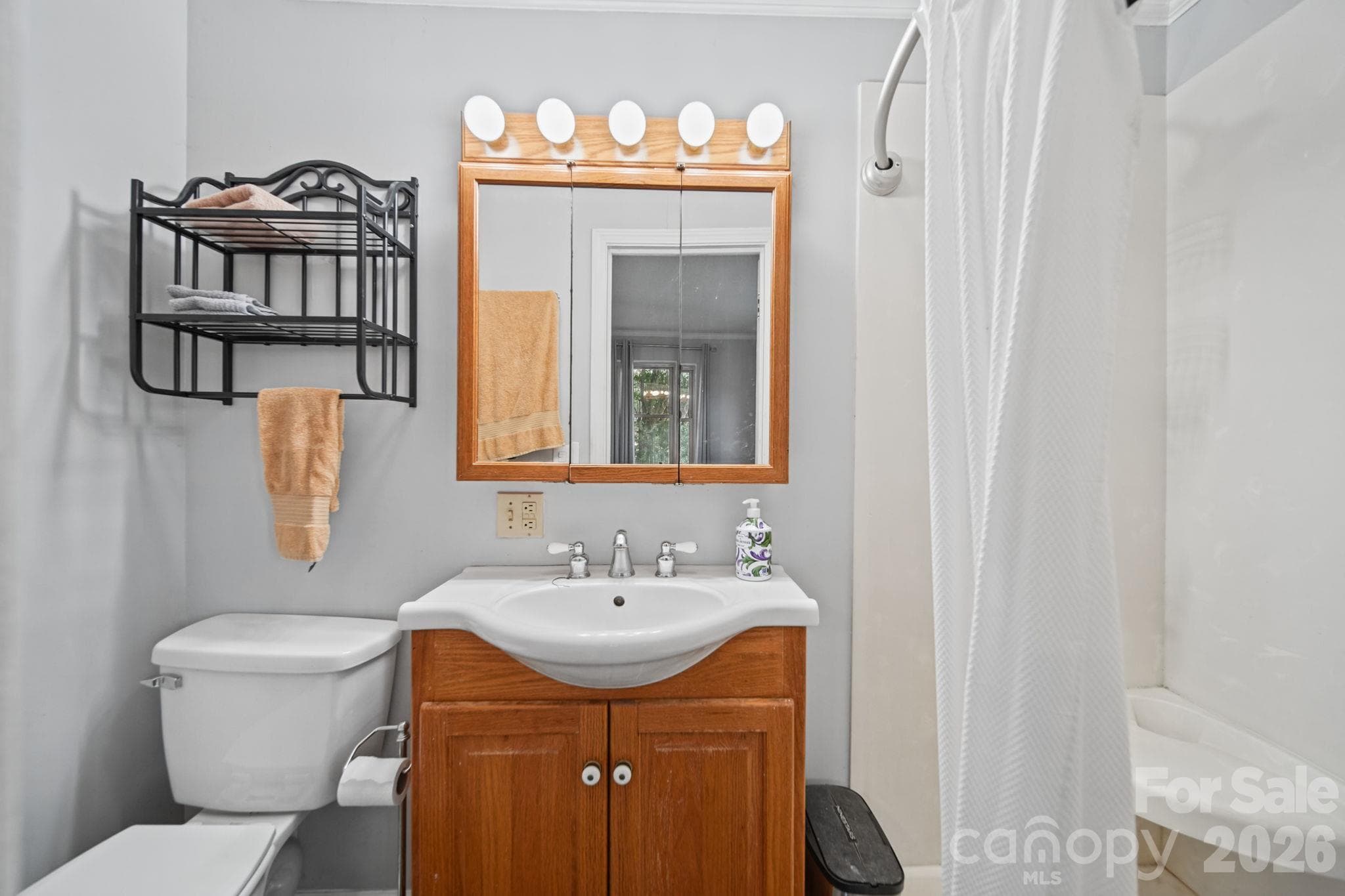 Single Family Residence at 835 Holshouser Road, Rockwell, photo 7 of 47