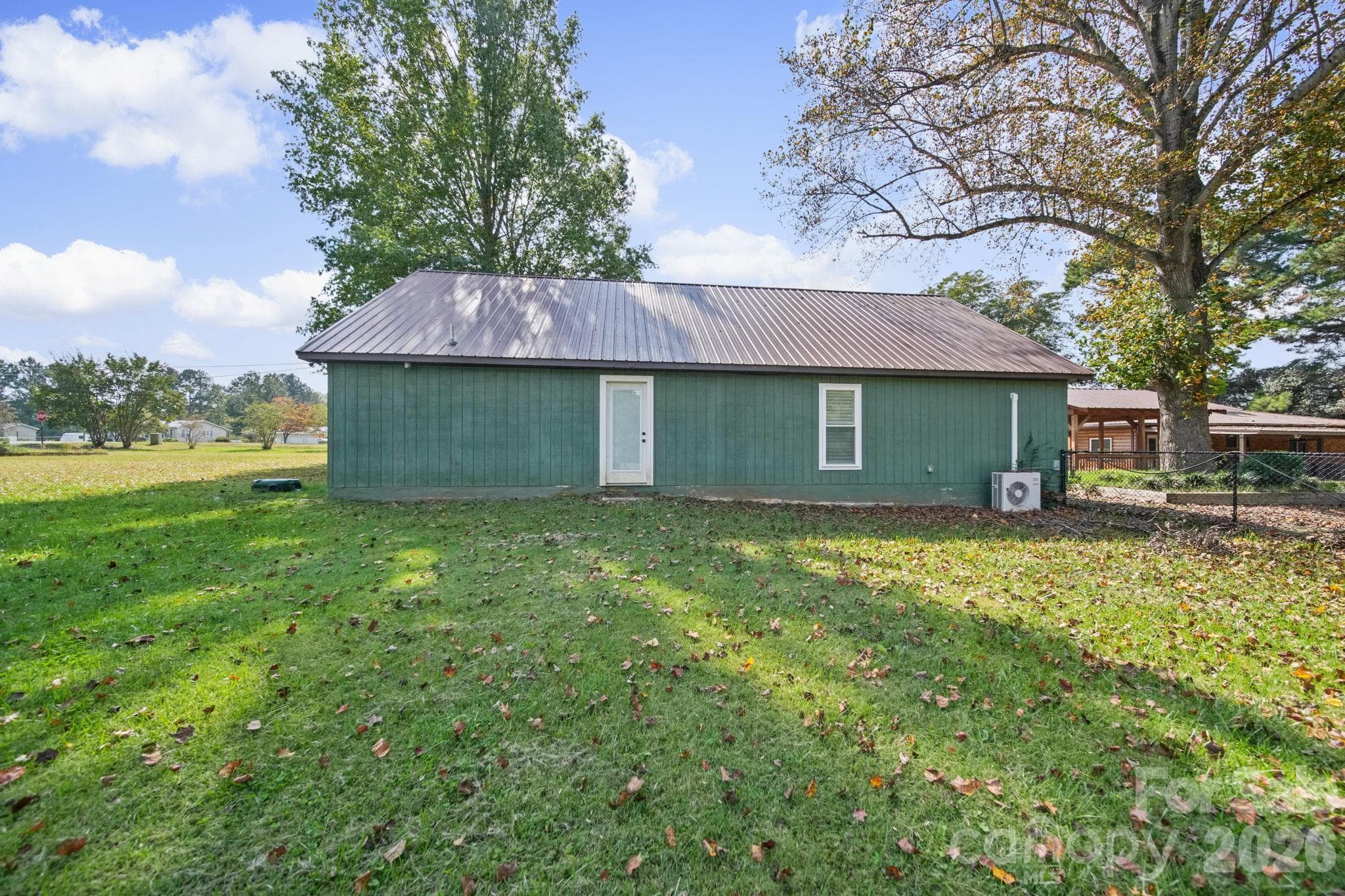 Single Family Residence at 835 Holshouser Road, Rockwell, photo 14 of 47