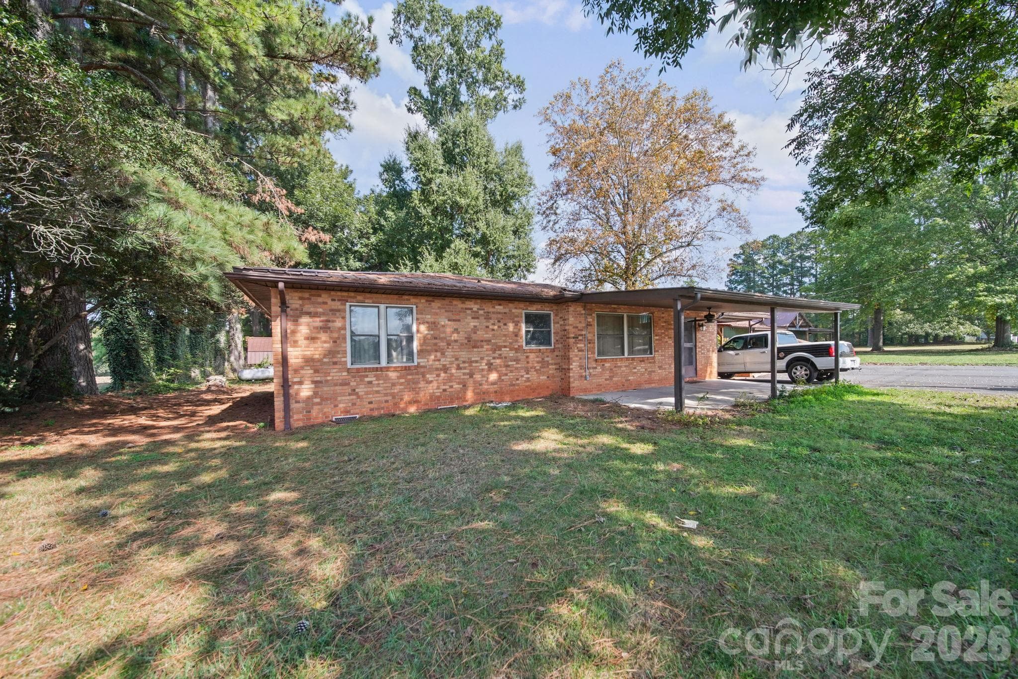 Single Family Residence at 835 Holshouser Road, Rockwell, photo 4 of 47