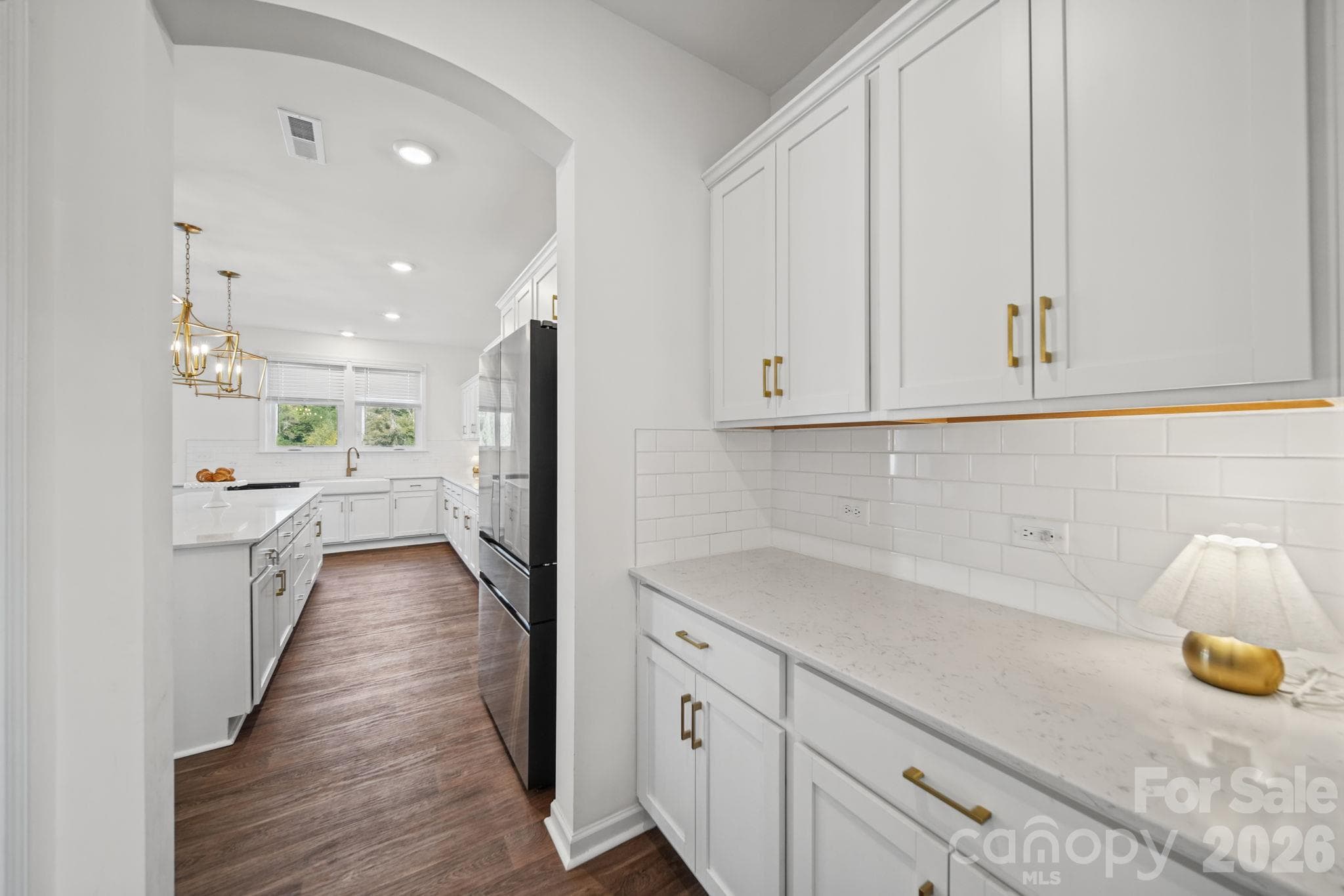 Single Family Residence at 1112 Alyssa Oaks Drive, Lowell, photo 7 of 44