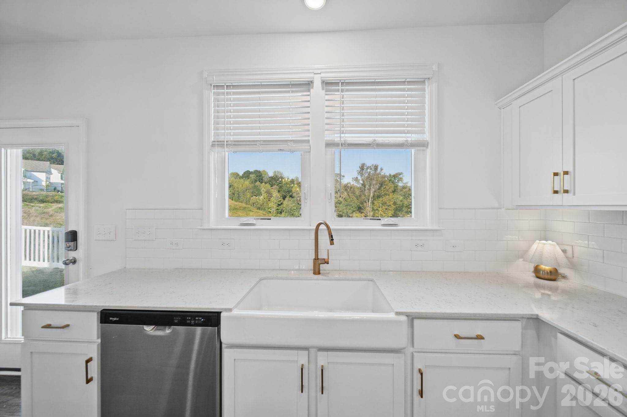 Single Family Residence at 1112 Alyssa Oaks Drive, Lowell, photo 11 of 44