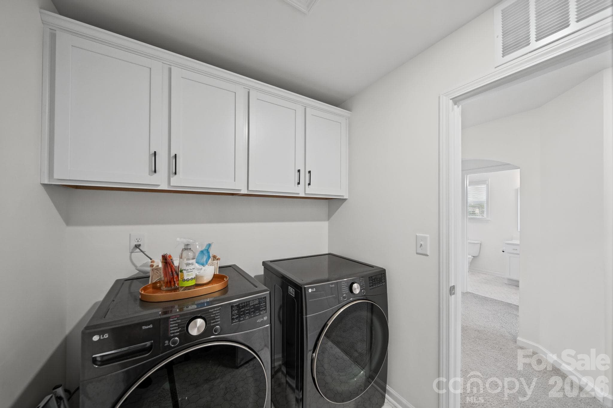 Large Laundry room - 1112 Alyssa Oaks Drive, Lowell