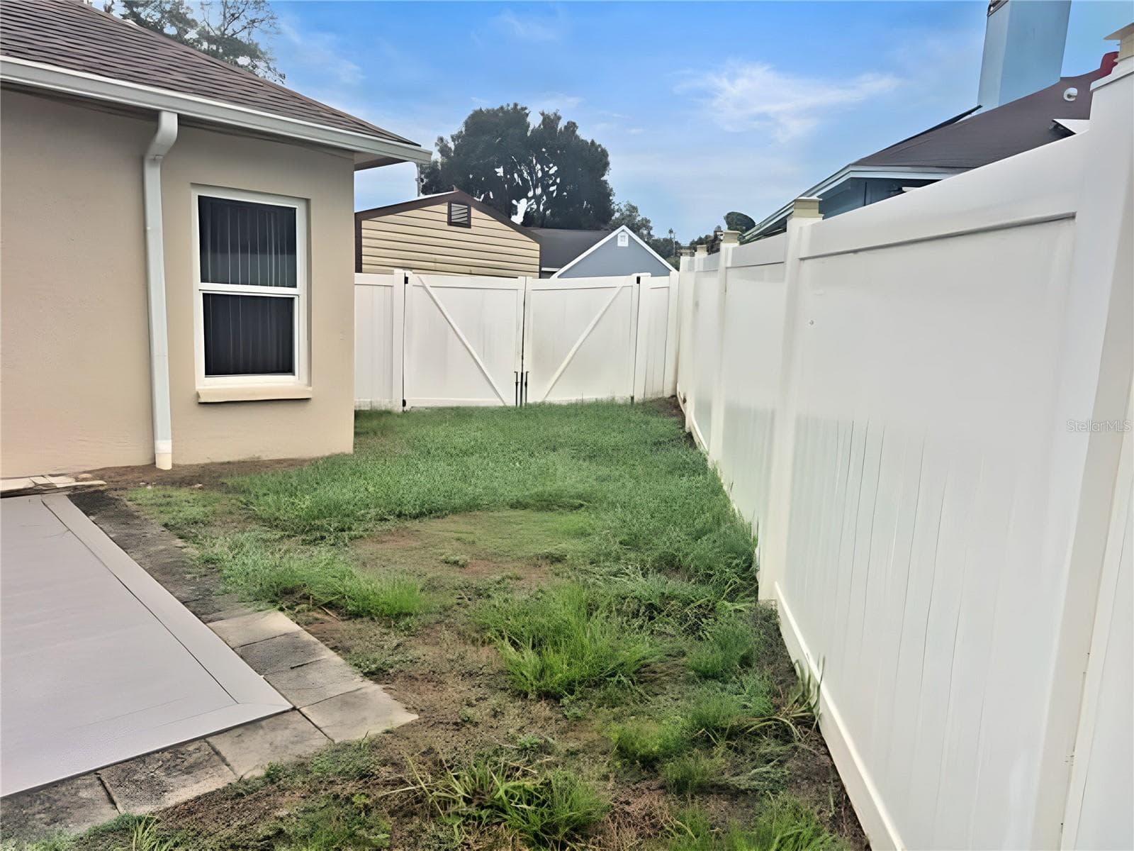 Single Family Residence at 902 GREENBELT CIR, BRANDON, photo 67 of 68