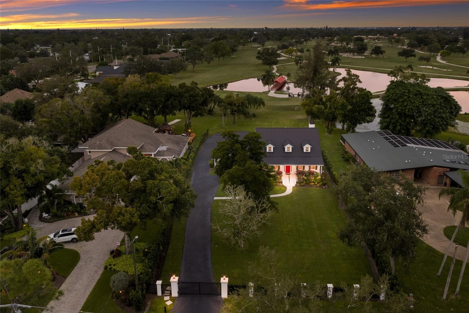 Located on the 15th hole of the Bradenton Country Club golf course. - 5060 18TH AVE W, BRADENTON