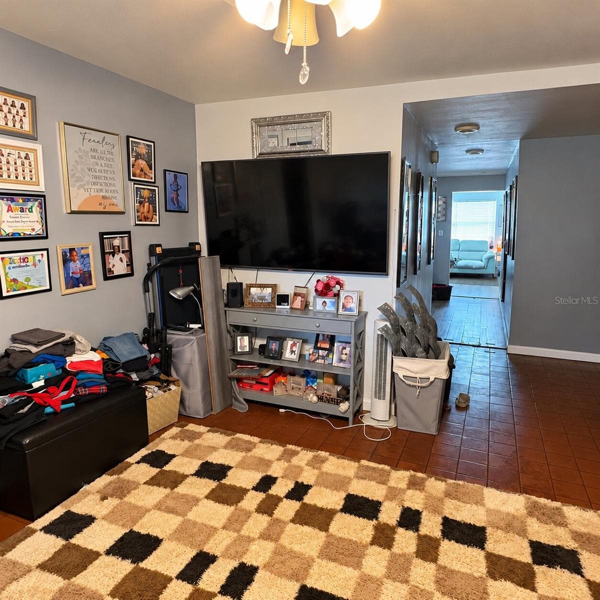 Family Room 1 - 17930 SW 104TH AVE, MIAMI