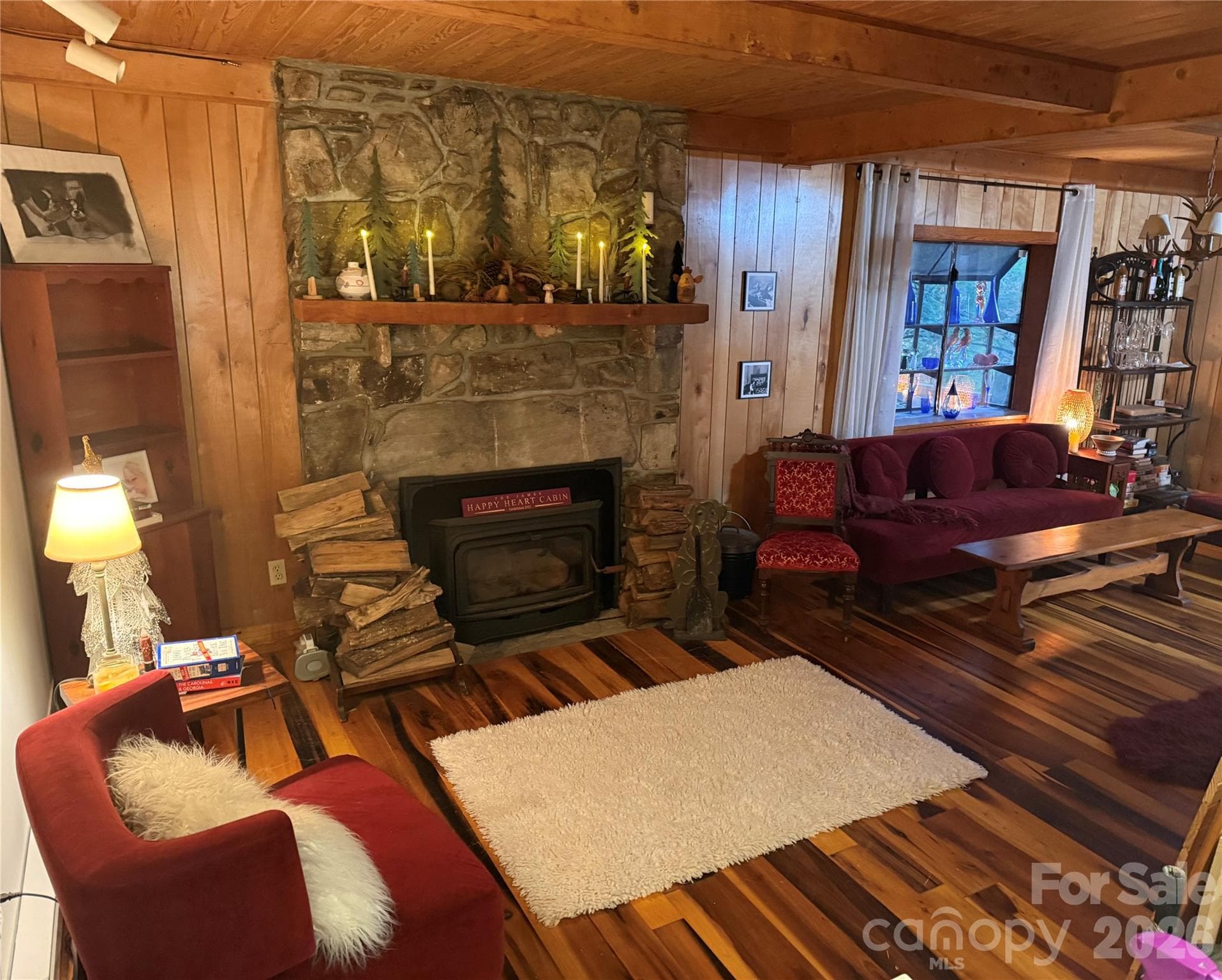 Single Family Residence at 602 Quail Cove Road, Clyde, photo 5 of 48