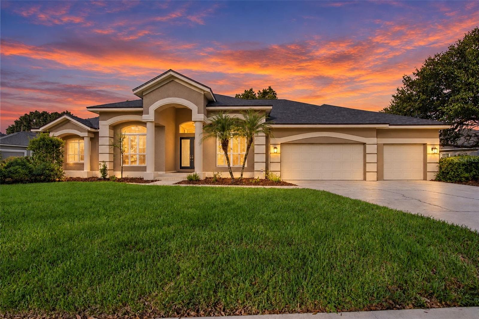 19108 CENTRE ROSE BLVD
